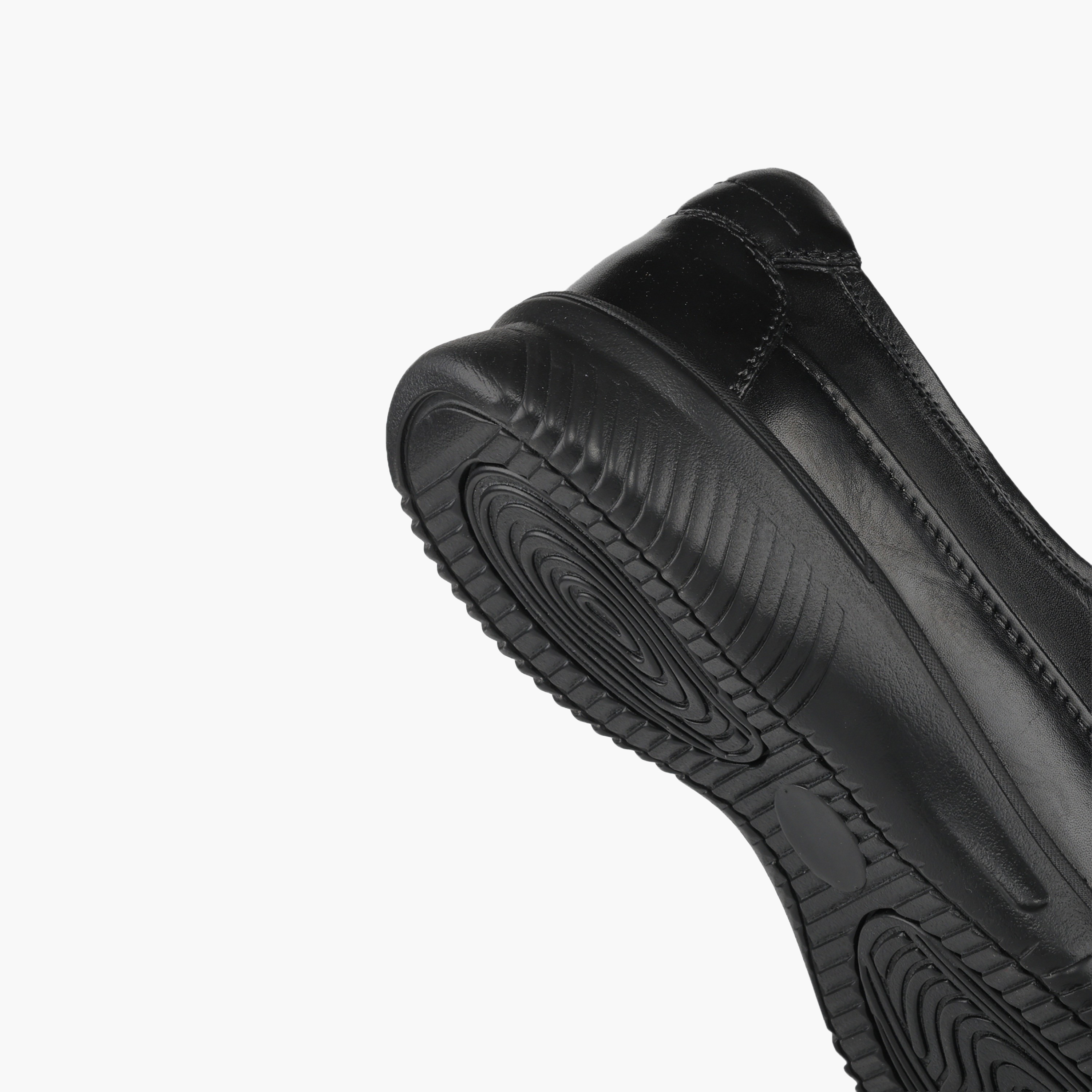 Le Confort Men Leather Slip-On Loafers-men-shoes-formalshoes-image-5