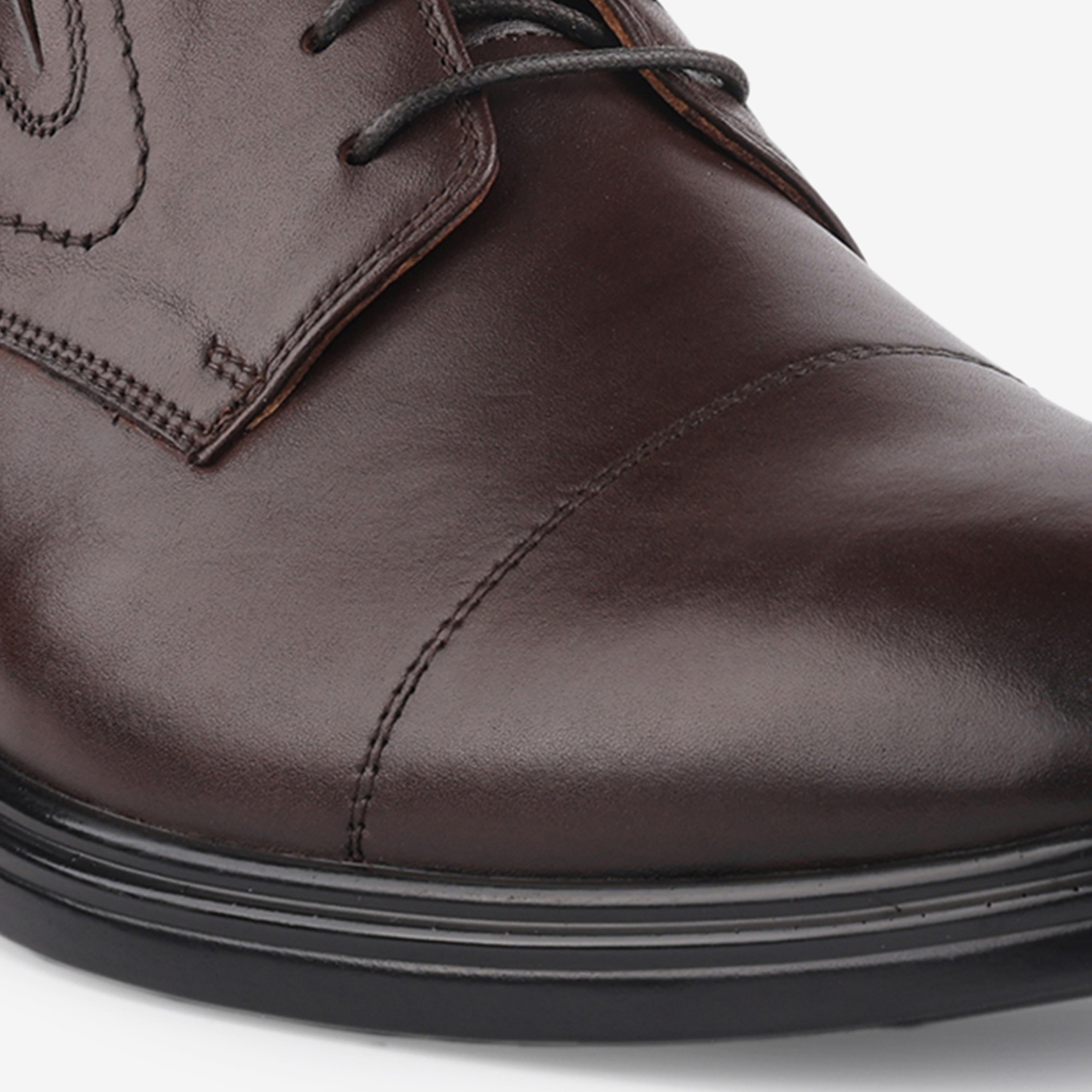 Le Confort Men Leather Lace-Up Derby Shoes-men-shoes-formalshoes-image-4