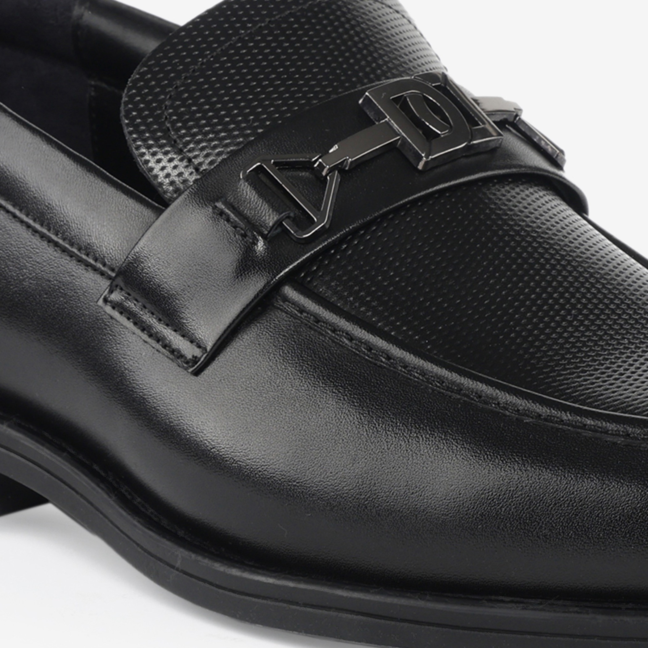 حذاء لوفر جلدي للرجال بتفاصيل معدنية من دوشيني-men-shoes-formalshoes-image-4