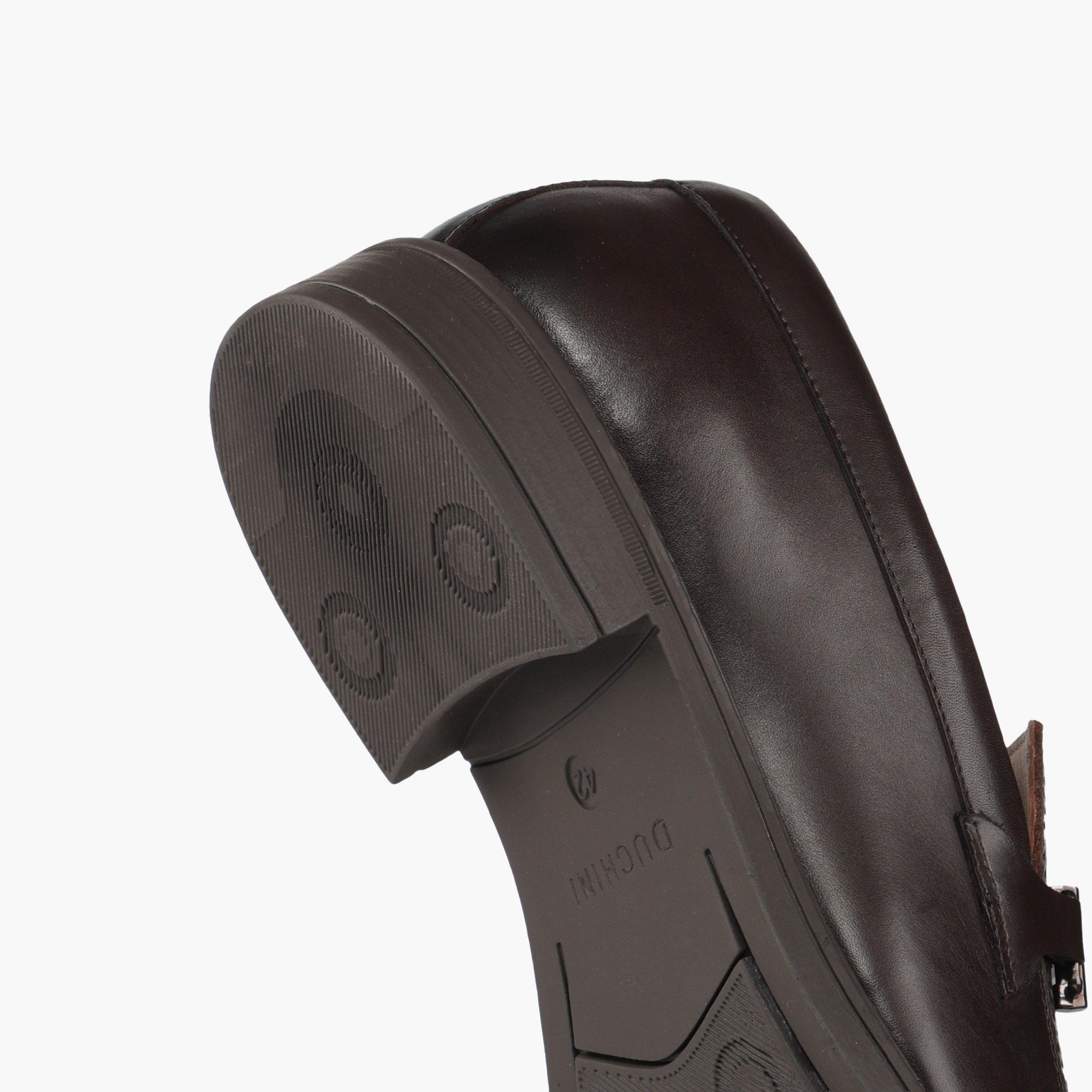 حذاء لوفر جلد بتفاصيل معدن للرجال من دوتشيني-men-shoes-formalshoes-image-5