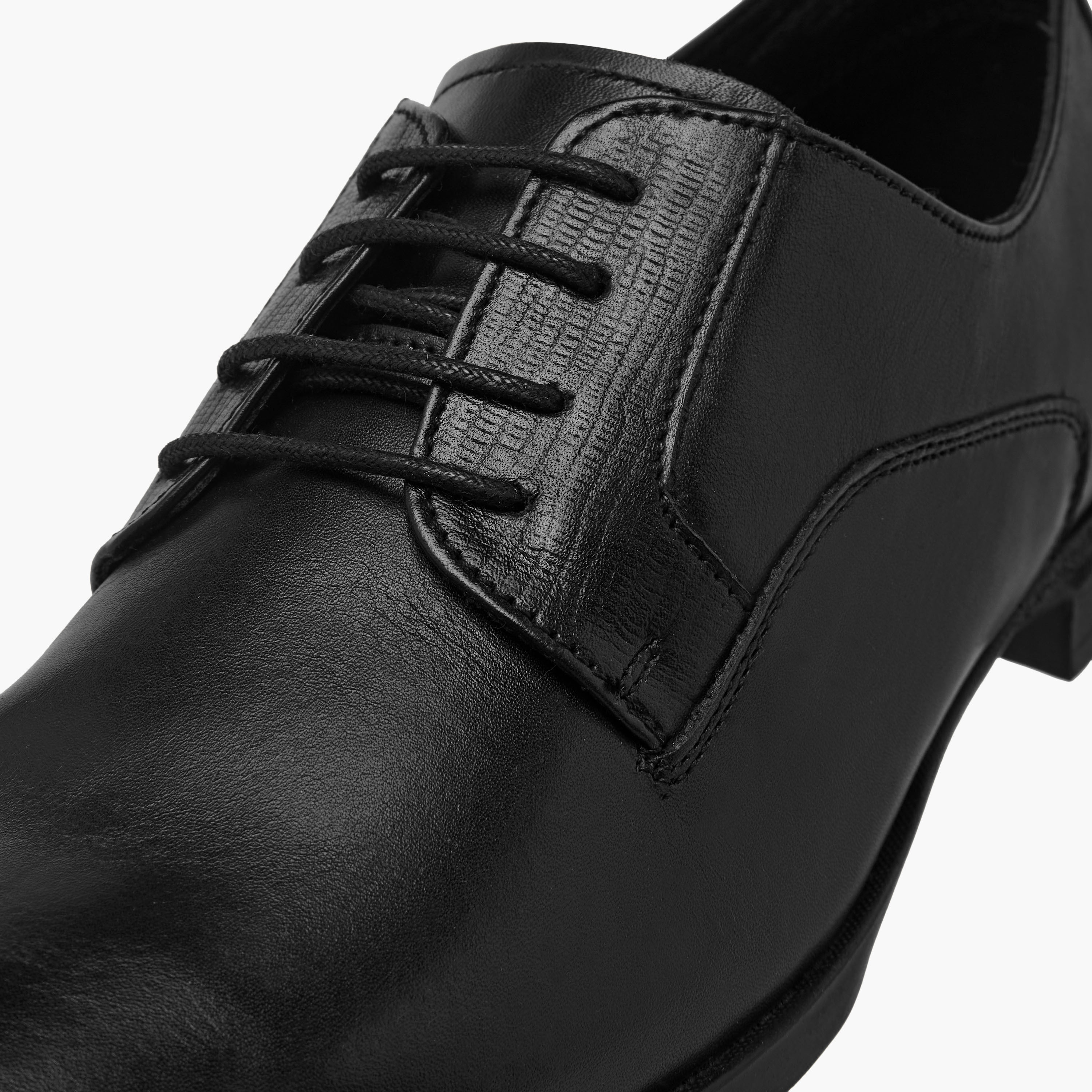 حذاء ديربي جلد برباط إغلاق للرجال من أل بي أل من شو إكسبريس-men-shoes-formalshoes-image-4
