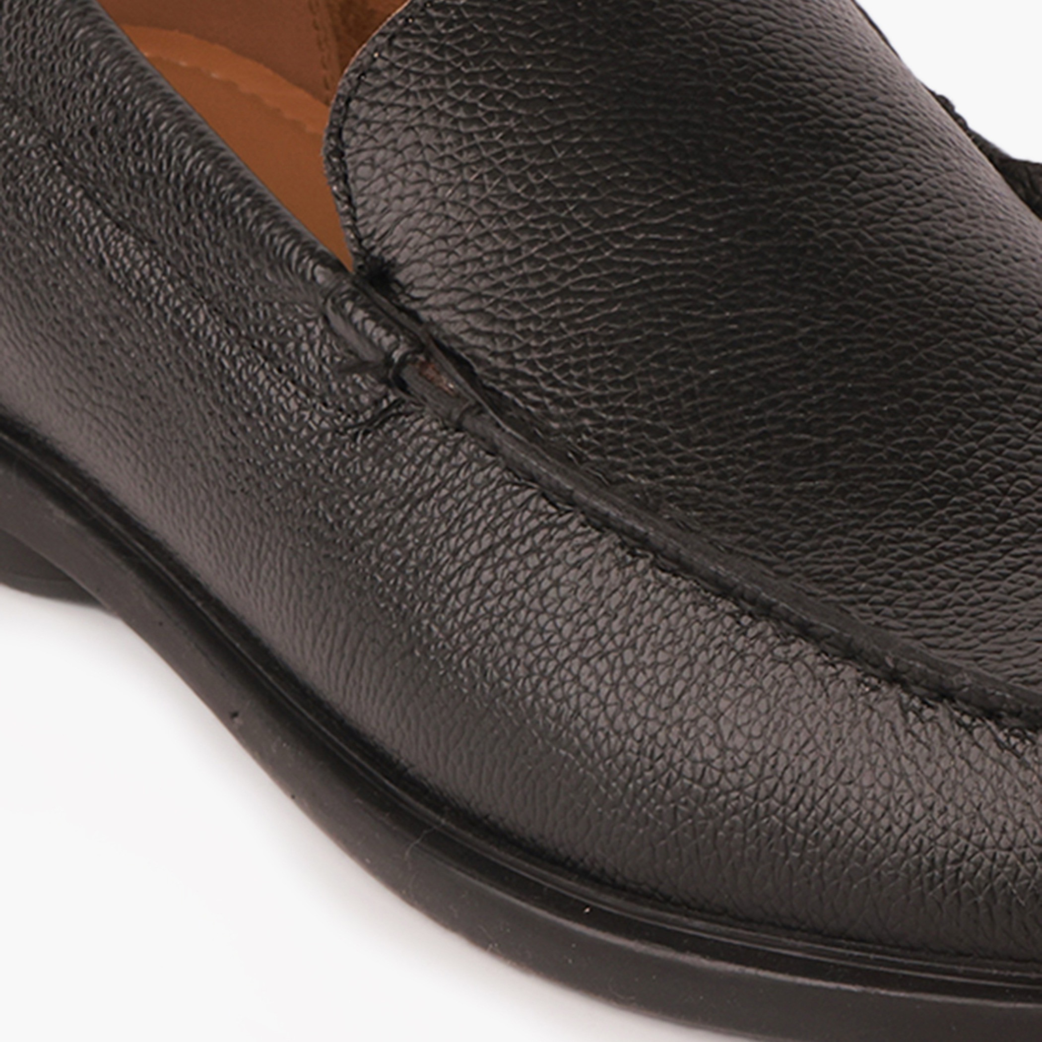 حذاء لوفر جلد سهل الارتداء للرجال إل بي إل من شو إكسبريس-men-shoes-formalshoes-image-4