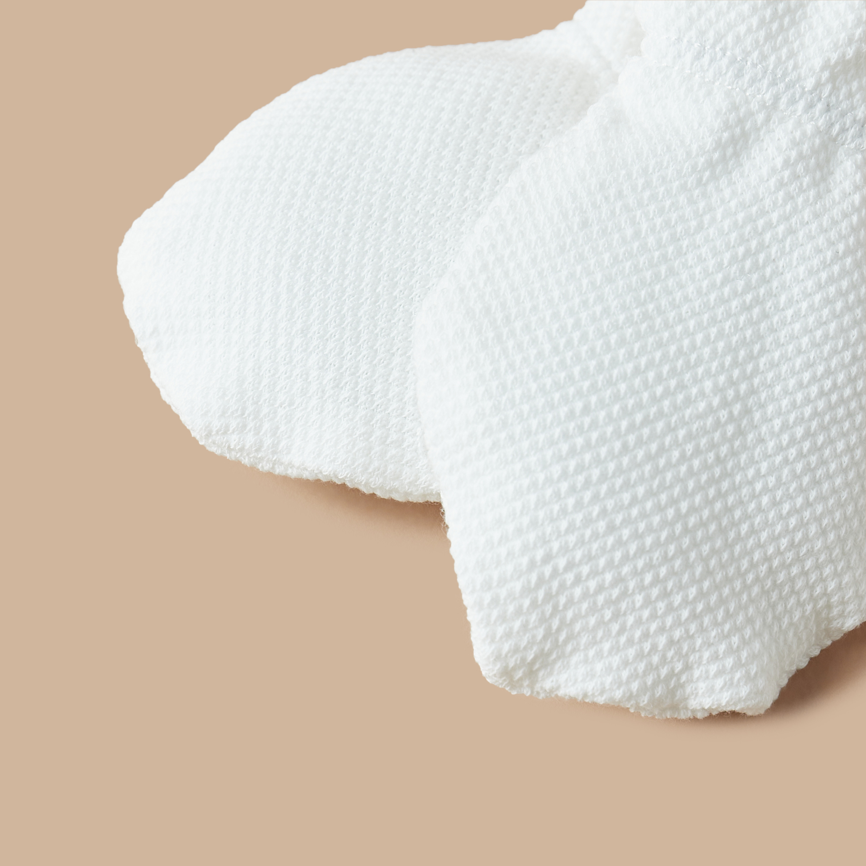 قفاز بارز الملمس من جيجلز-promo_babyshop_Buy3for1_OMN230426-image-3