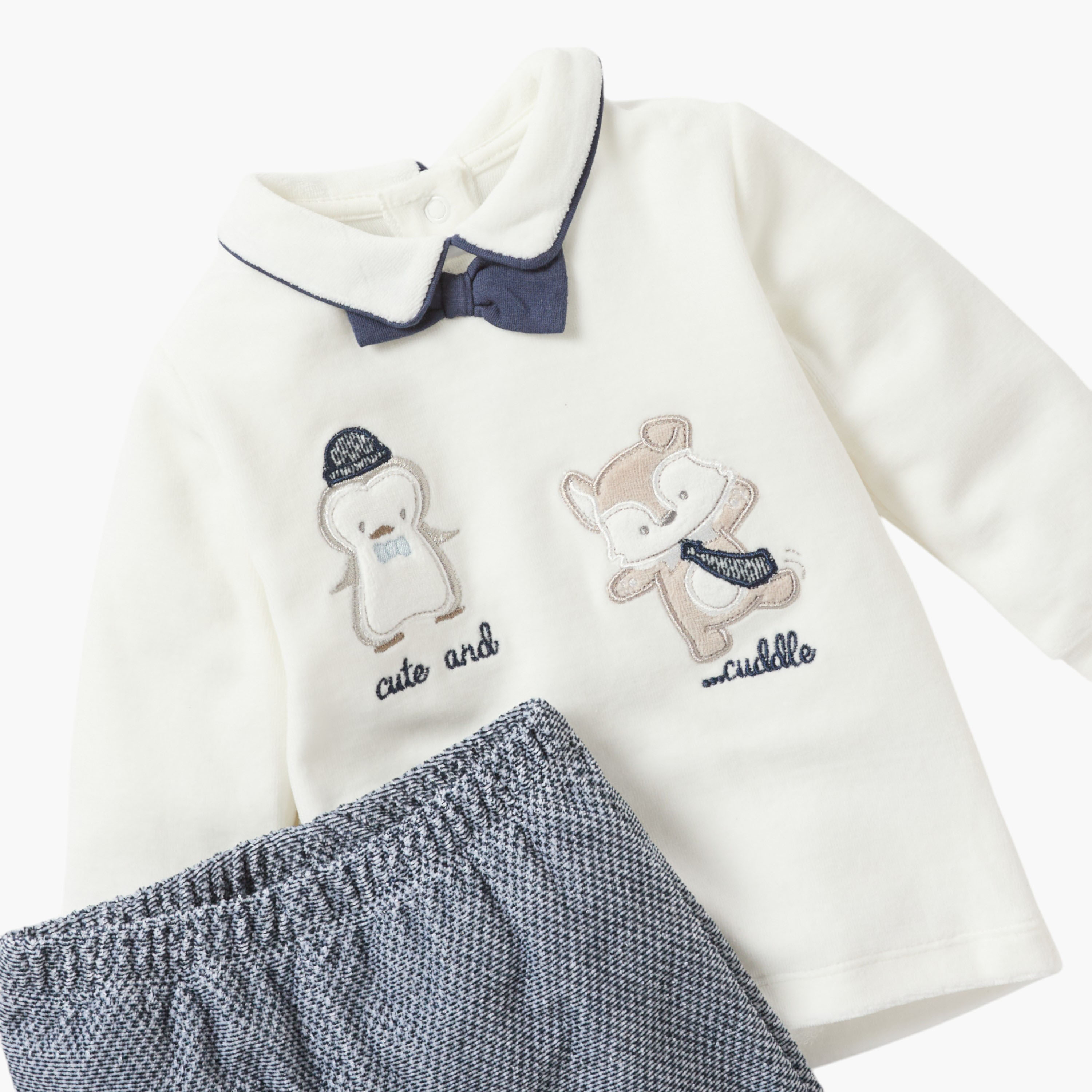 طقم بنطلون بيجاما وتيشيرت مخملي بأكمام طويلة بتفاصيل زينة من جيجلز-baby-boys-clothing-nightwear-pyjamasets-image-4