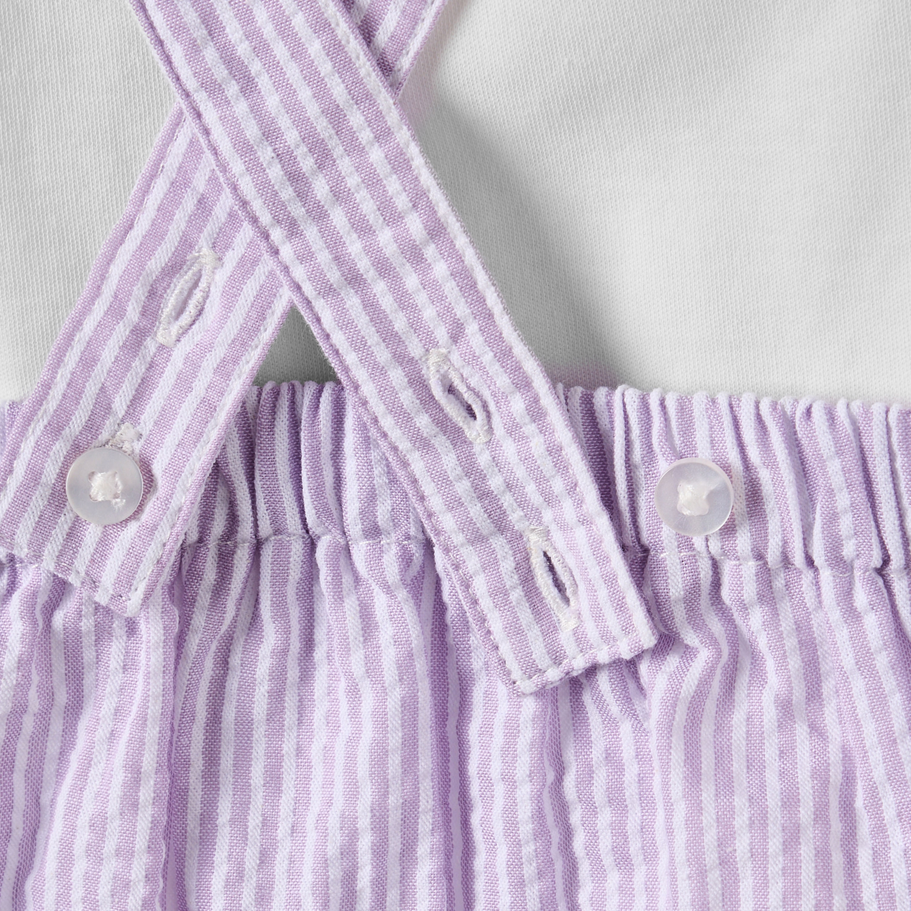 طقم بلوزة بأكمام قصيرة وياقة ضيقة مع دنغري مخطط من جيجلز-baby-girls-clothing-setsandcoords-image-7