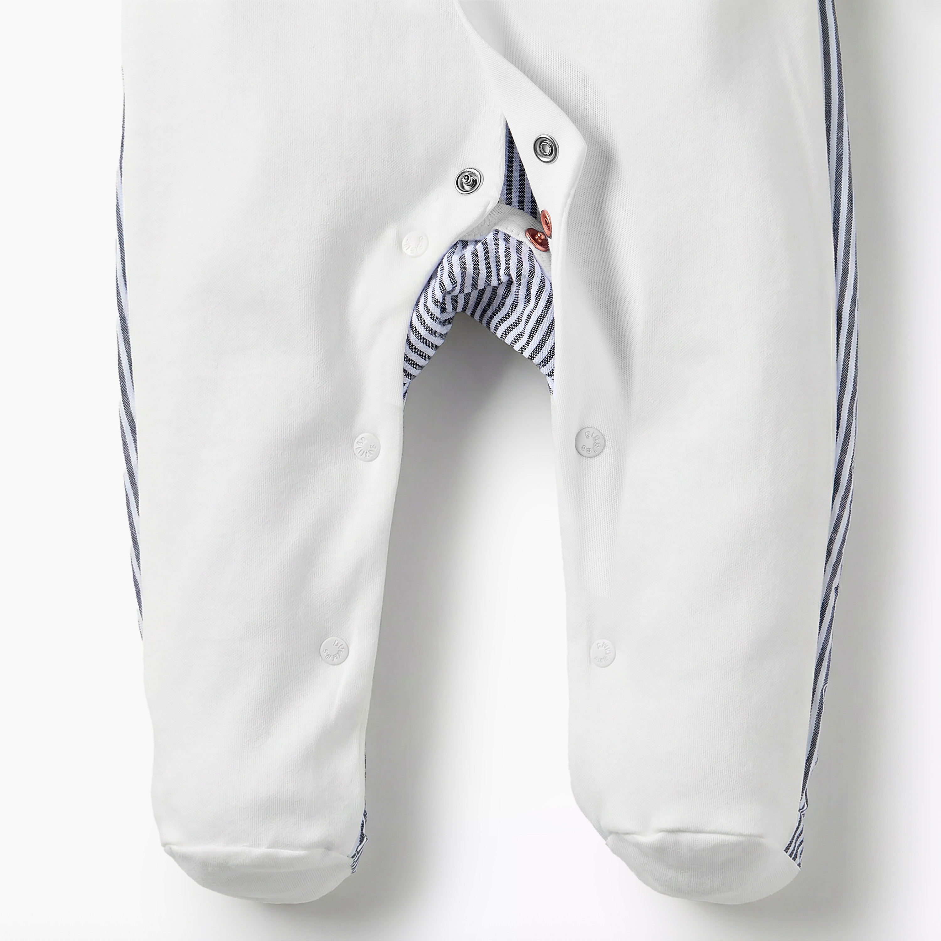 Giggles Cotton Collared Long Sleeves Sleepsuit with Pinstripe Print-baby-boys-clothing-nightwear-sleepsuits-image-4