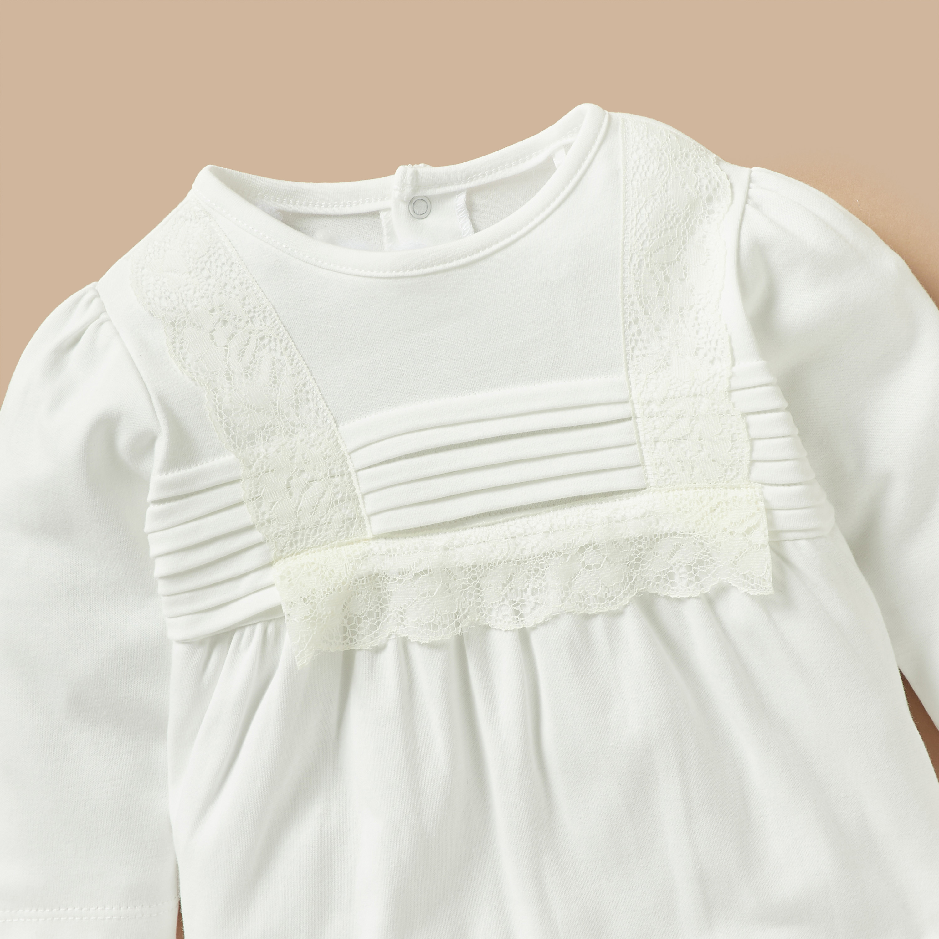 Giggles Lace Detail Closed Foot Sleepsuit with Long Sleeves and Snap Button Closure-baby-girls-clothing-nightwear-sleepsuits-image-3