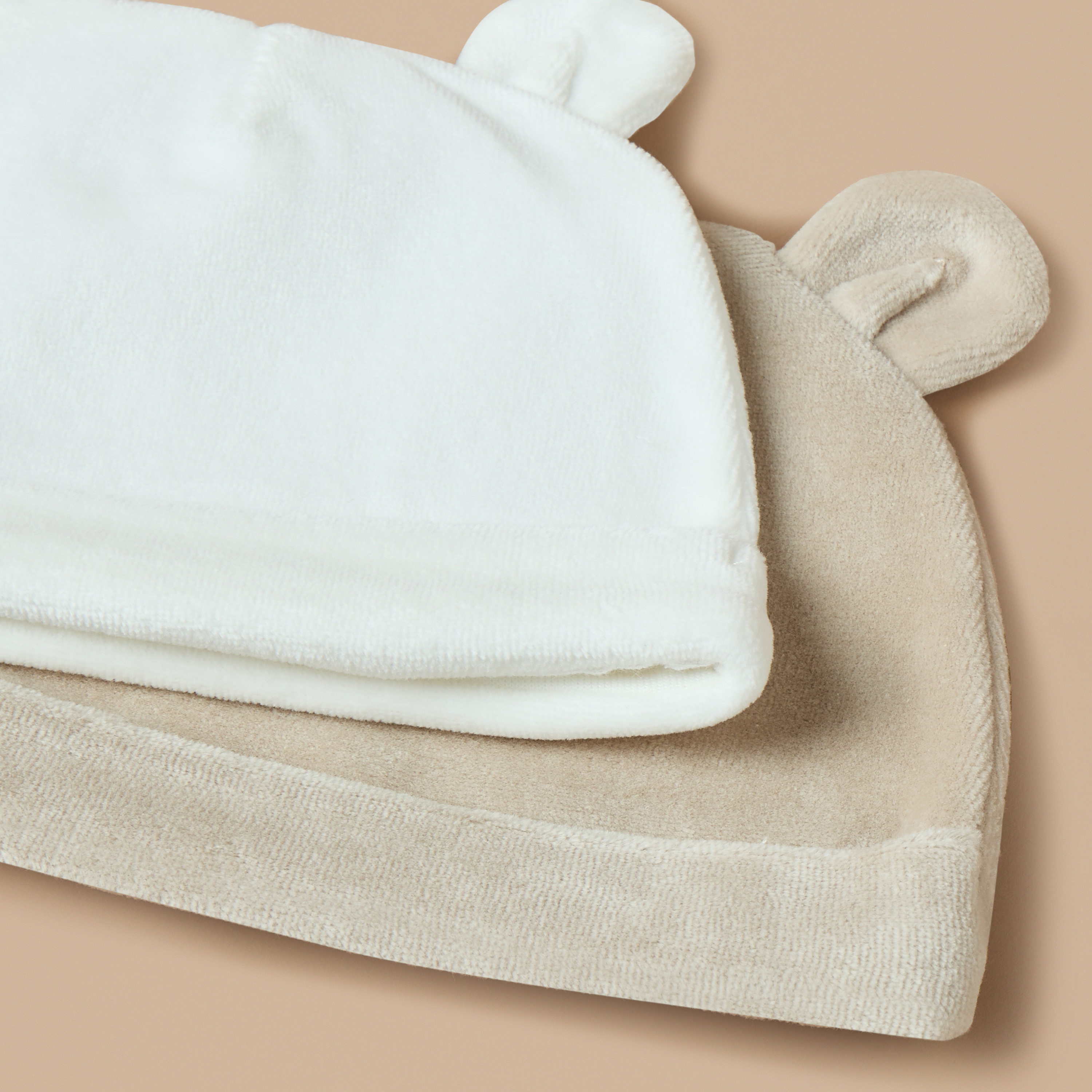 قبعة بيني مخملية بزخارف أذن جونيورز - مجموعة من قطعتين-baby-boys-accessories-caps-image-4