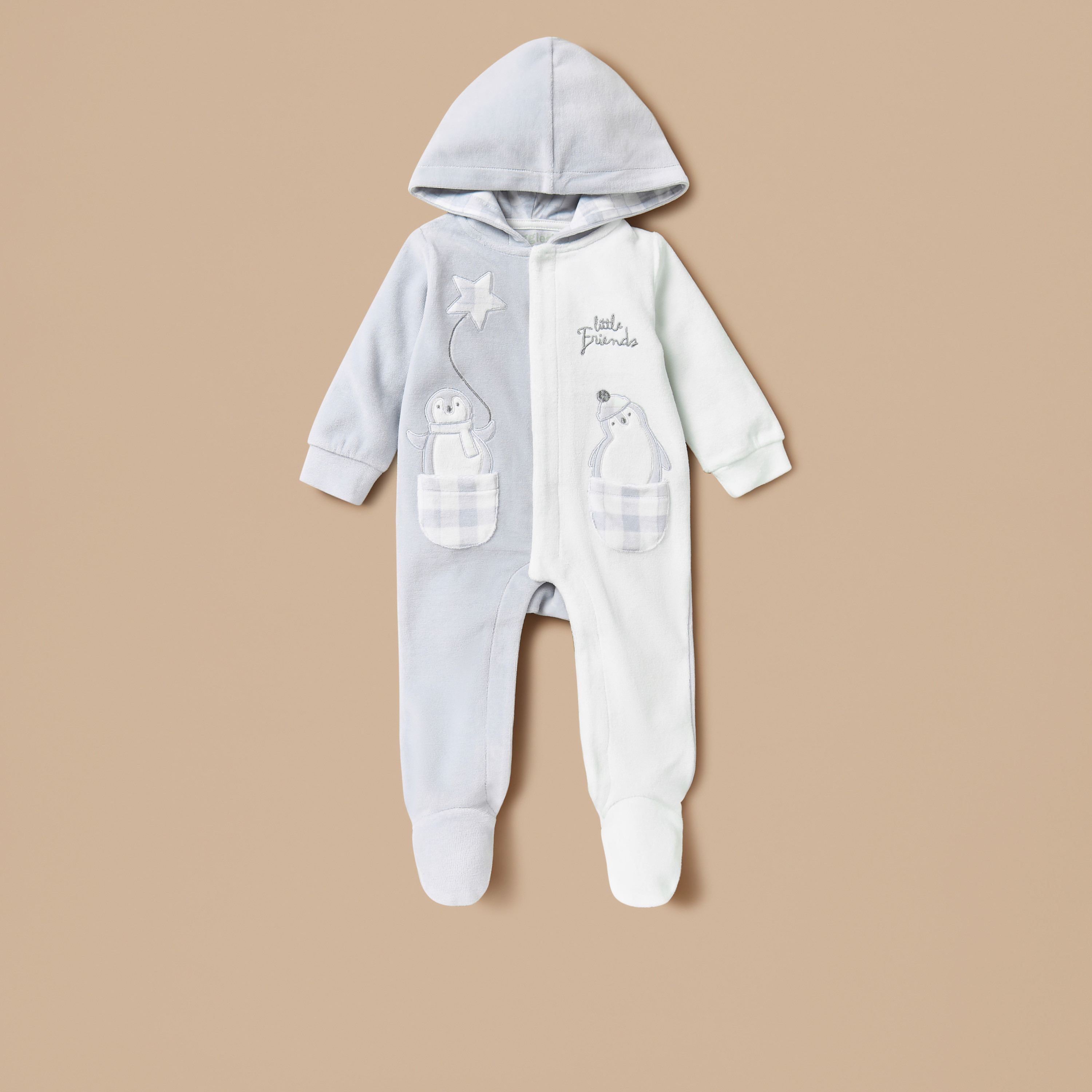 بدلة نوم مغلقة القدمين بقبعة وزخارف بطريق من جيجلز-baby-boys-clothing-nightwear-sleepsuits-image-1