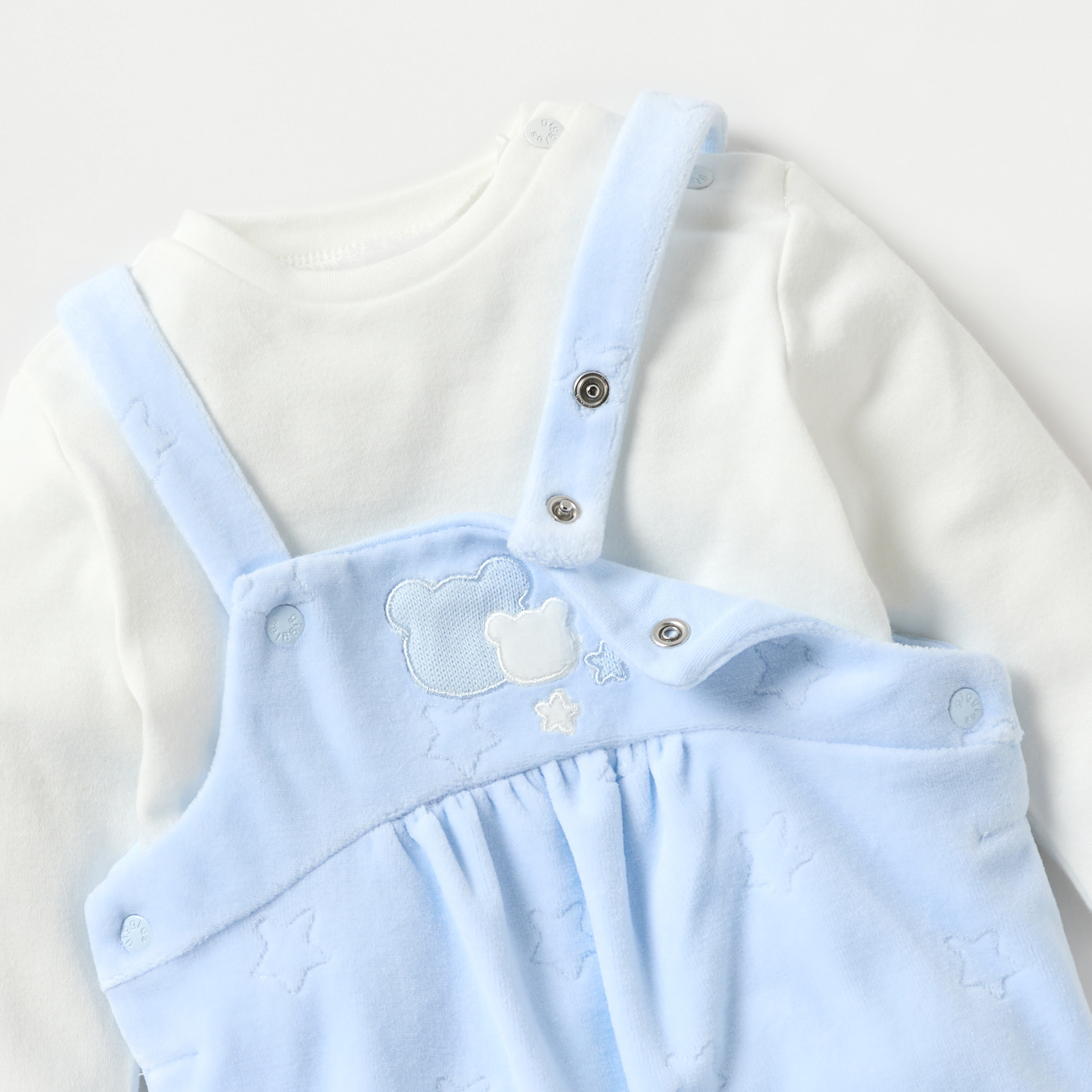 Giggles Applique Detail Dungaree and T-shirt Set-baby-boys-clothing-winterwear-rompers-image-4