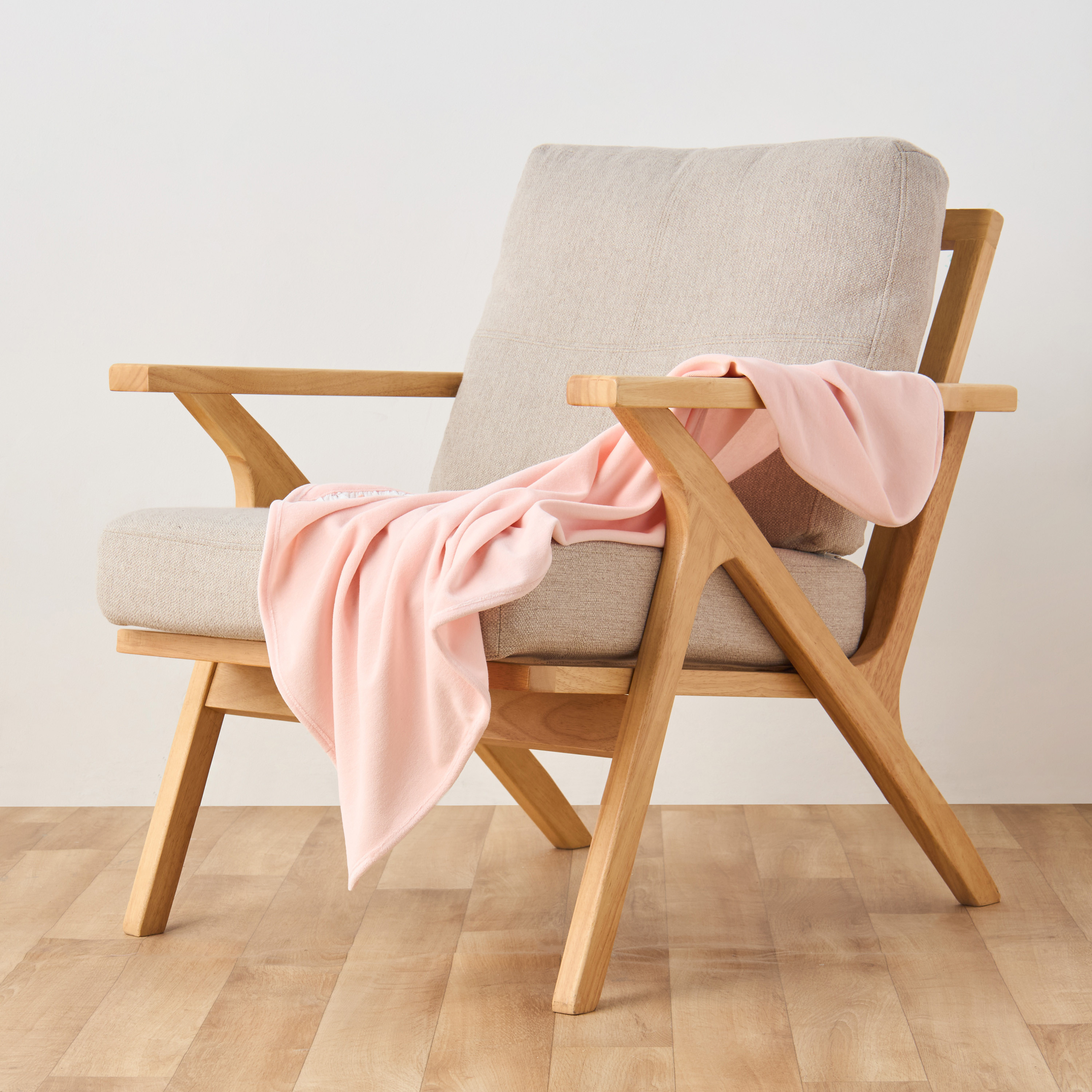 بطانية مواليد بغطاء رأس من جونيورز-baby-nursery-blanketsandswaddles-receivingblankets-image-2