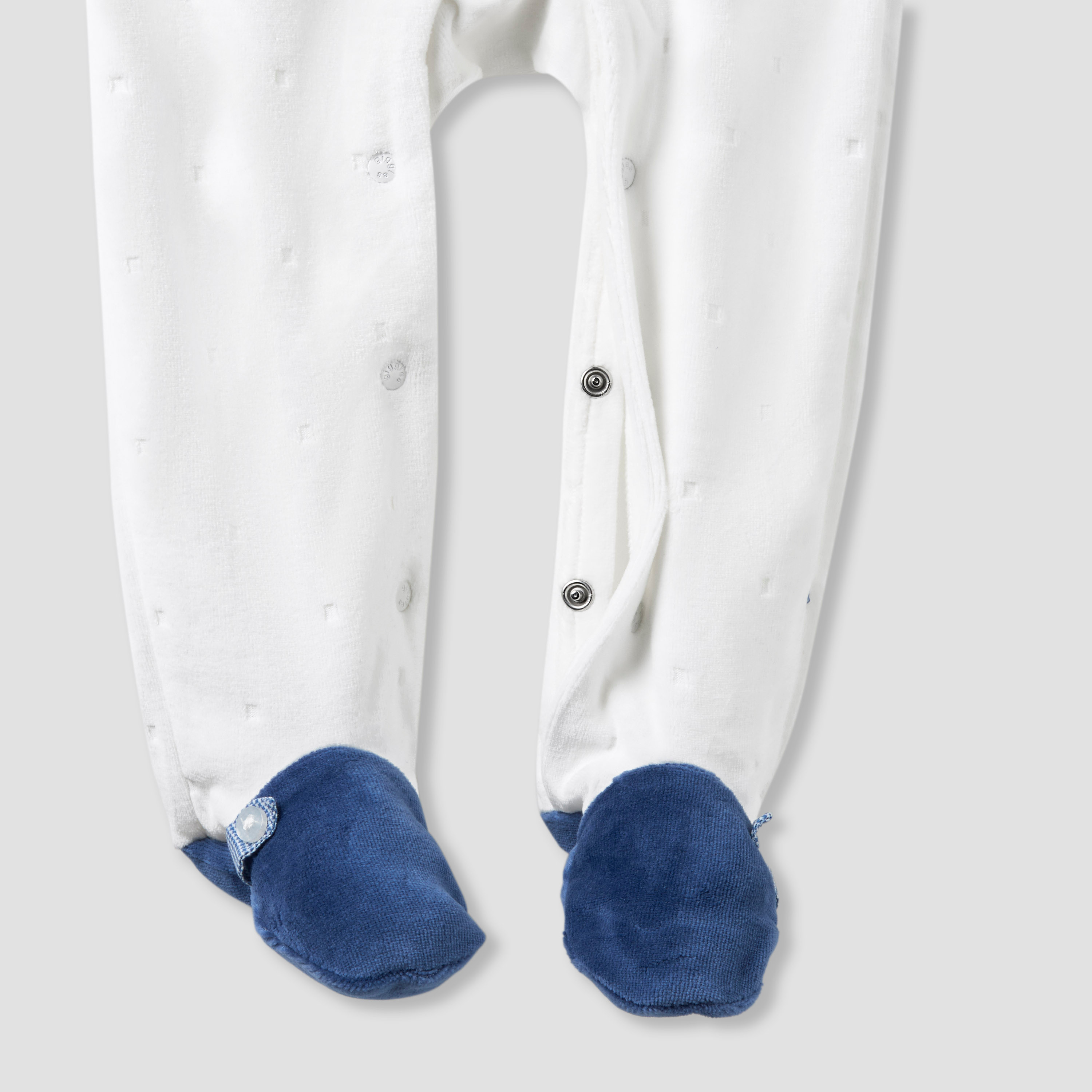 Giggles Collared Closed Foot Sleepsuit with Aeroplane Embroidery - Cotton Blend - Long Sleeves-baby-boys-clothing-nightwear-sleepsuits-image-4