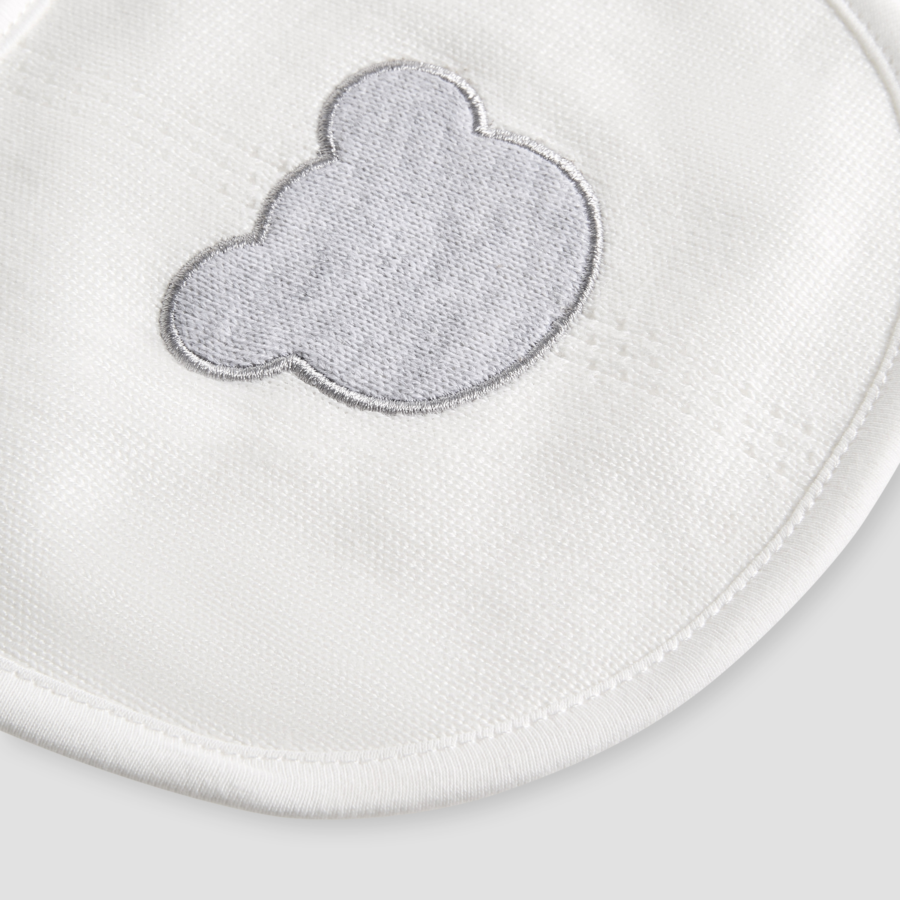 Giggles Baby Bib with Bear Applique-baby-feeding-bibs-image-3