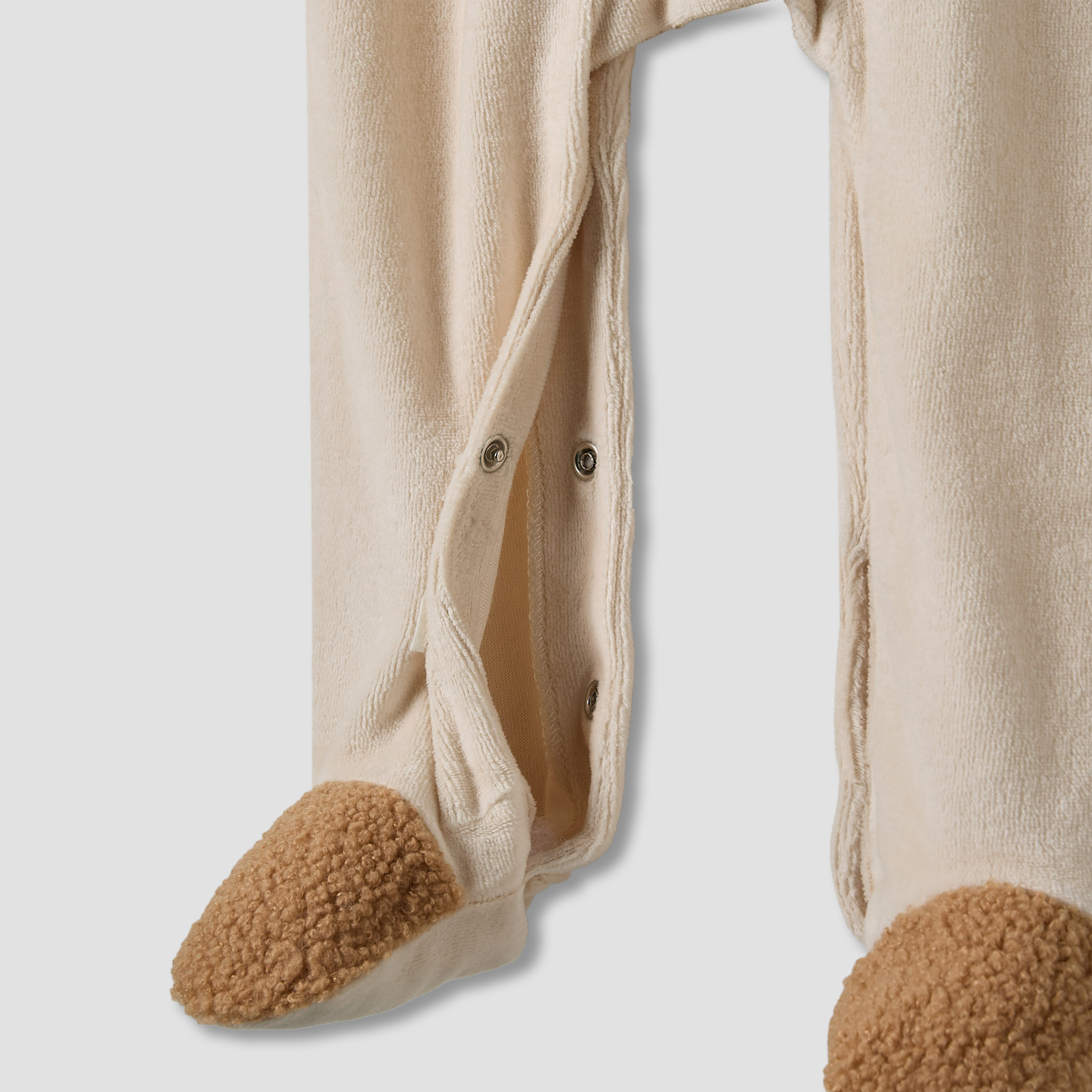 Juniors Bear Print Velour Closed Feet Sleepsuit with Button Closure - Set of 2-baby-boys-clothing-nightwear-sleepsuits-image-5