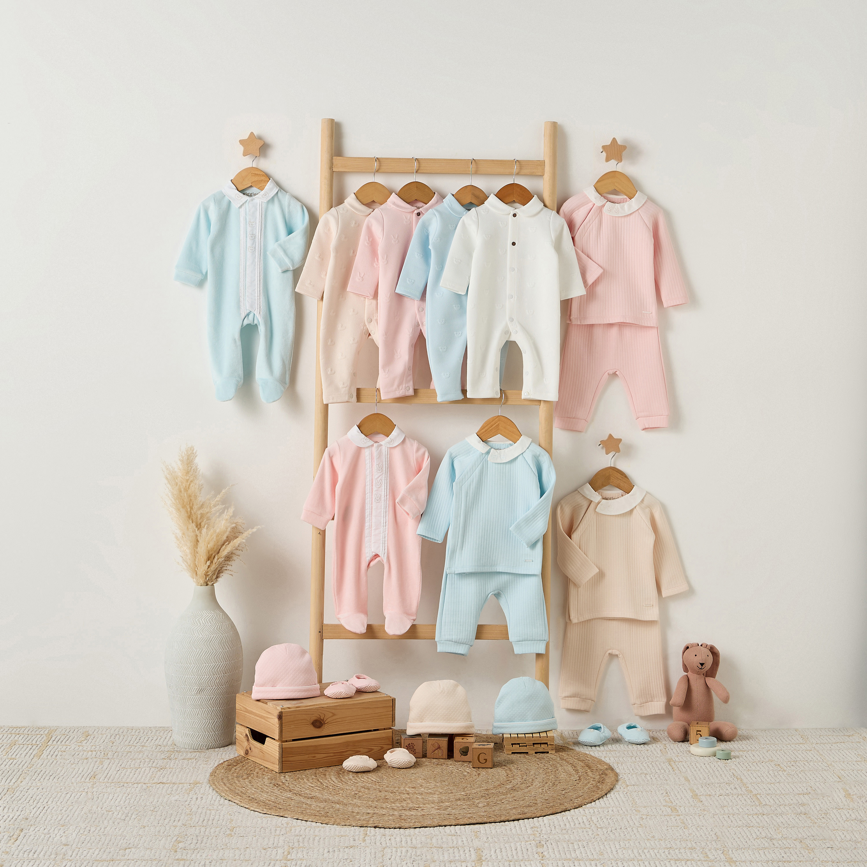 Giggles Collared Long Sleeves Sleepsuit with Snap Button Closure-baby-boys-clothing-nightwear-sleepsuits-image-5