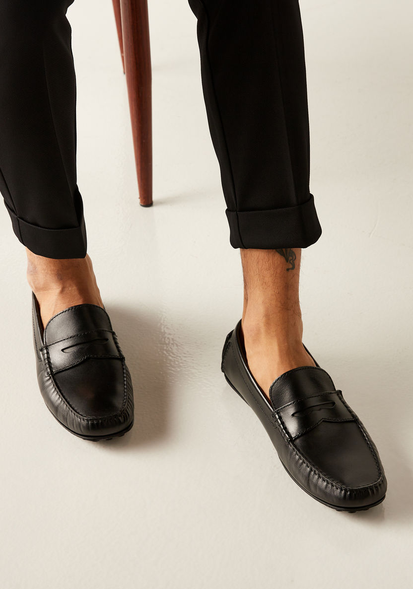 Duchini Men's Slip-On Moccasins with Cutout Detail-Men%27s Casual Shoes-image-0