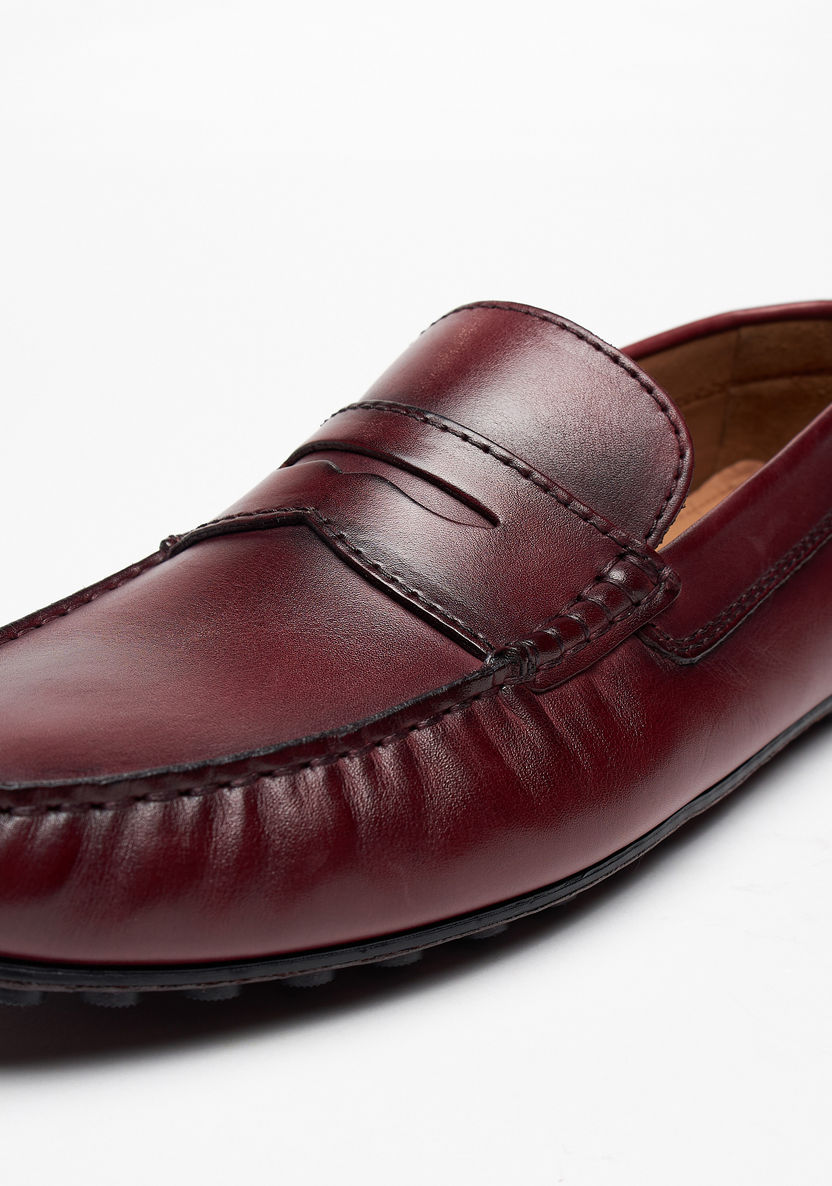 Duchini Men's Slip-On Moccasins with Cutout Detail-Men%27s Casual Shoes-image-5