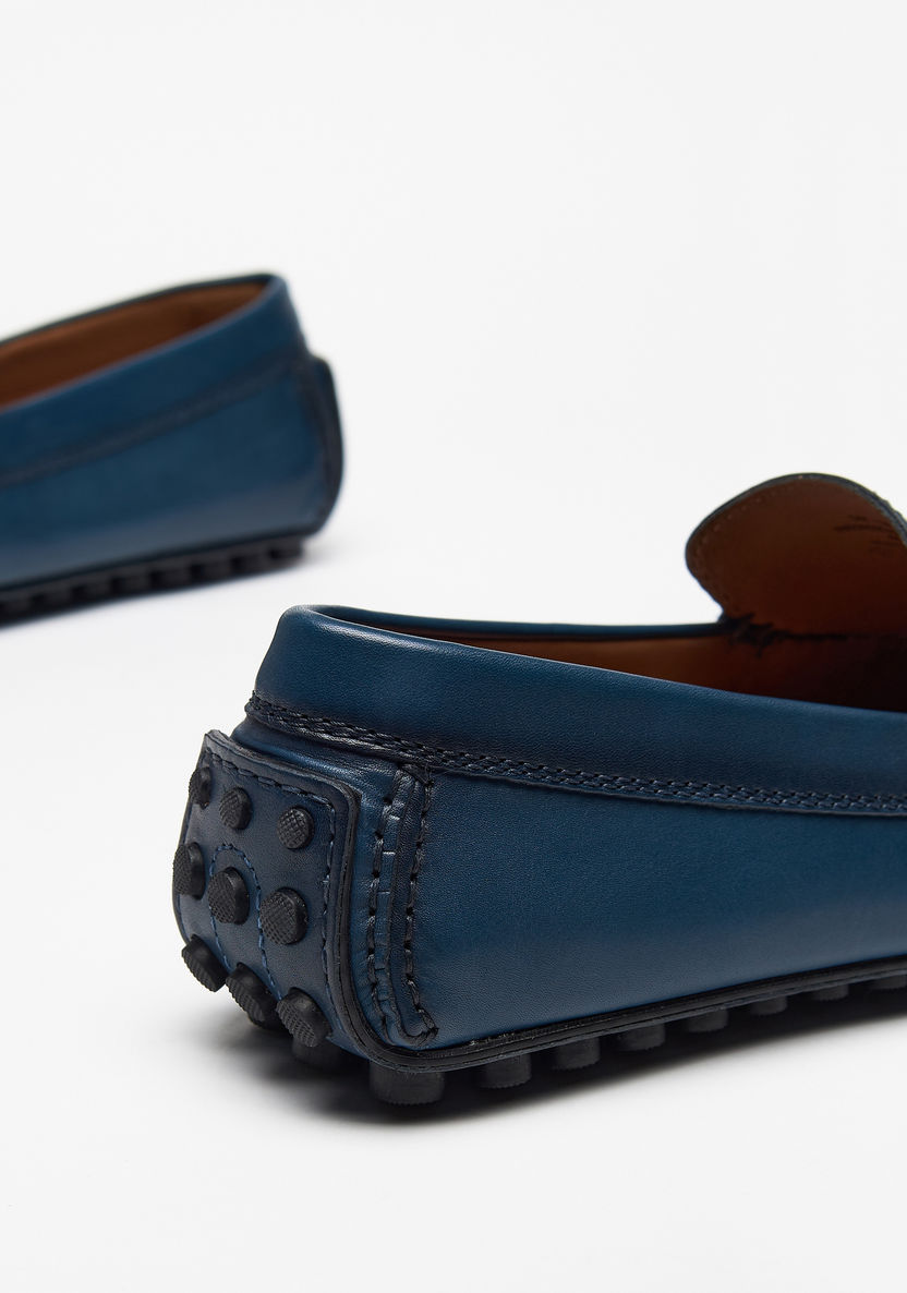 Duchini Men's Slip-On Moccasins with Cutout Detail-Men%27s Casual Shoes-image-3