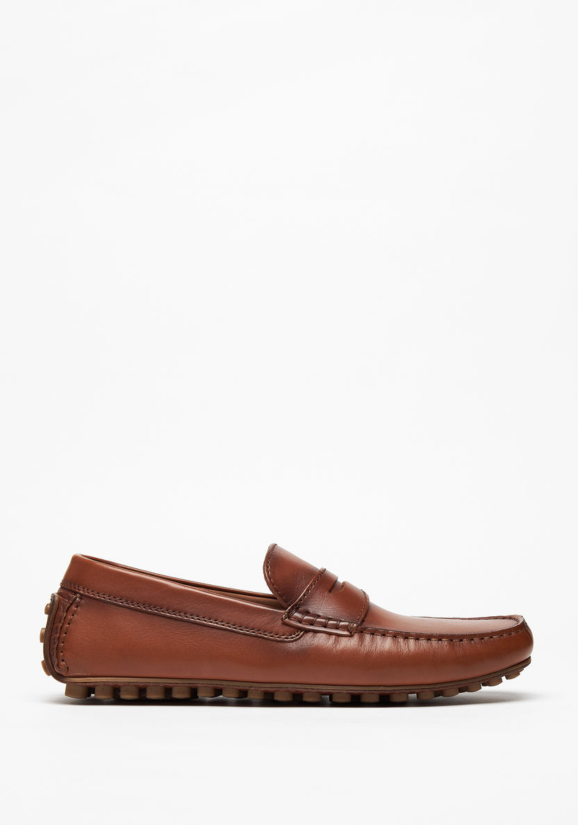 Duchini Men's Slip-On Moccasins with Cutout Detail-Men%27s Casual Shoes-image-1