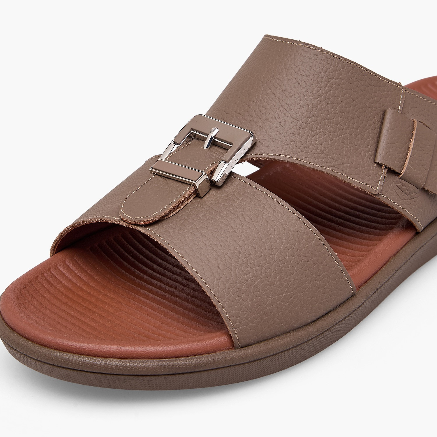 Le Confort Men Textured Leather Arabic Sandals-men-shoes-sandals-image-4