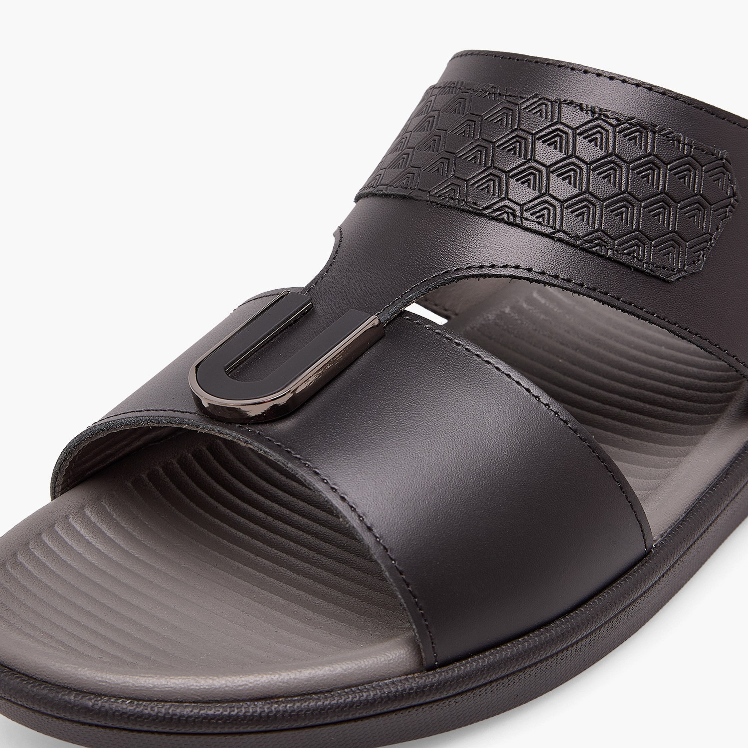 Le Confort Men Textured Leather Arabic Sandals-men-shoes-sandals-image-4