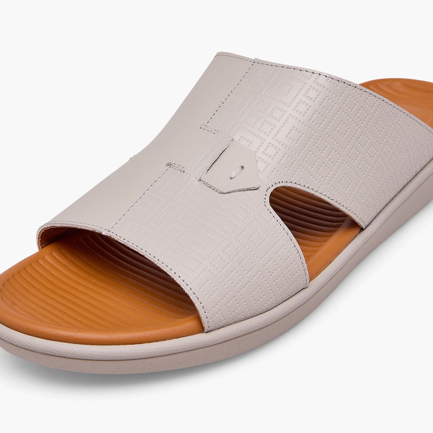 Le Confort Men Textured Arabic Sandals-men-shoes-sandals-image-4
