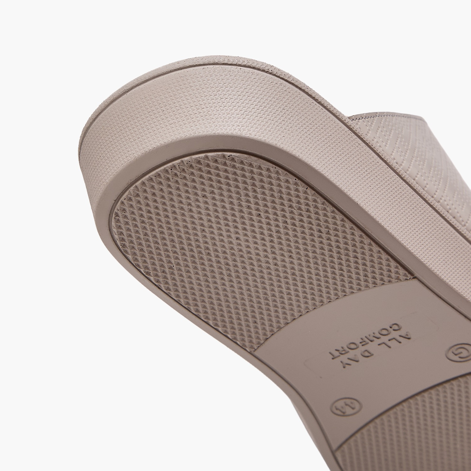 Le Confort Men Textured Arabic Sandals-men-shoes-sandals-image-6
