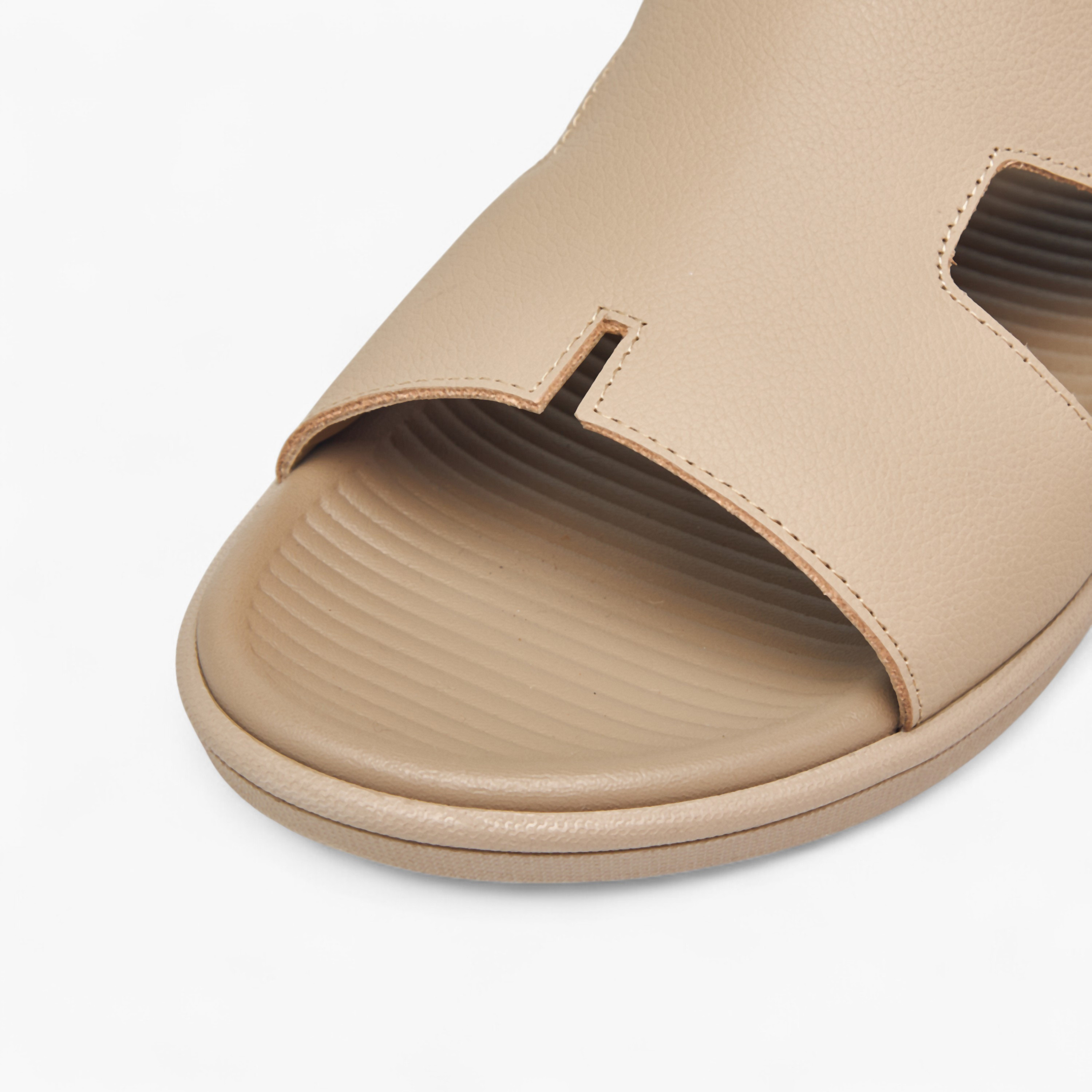 صندل عربي جلد للرجال من لو كونفورت-men-shoes-sandals-image-5