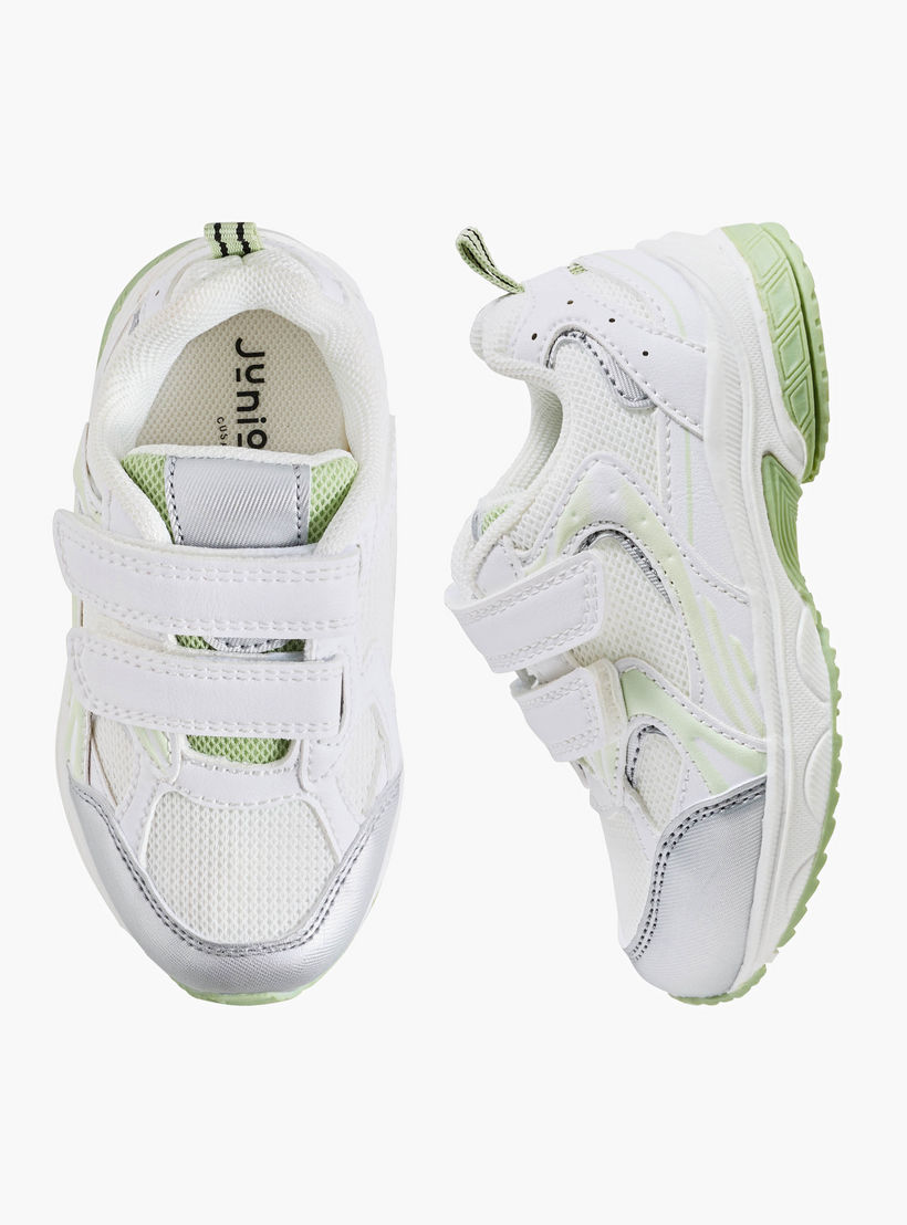 حذاء سنيكرز بشريط إغلاق لاصق للأولاد من جونيورز-boys-shoes-sneakers-image-1