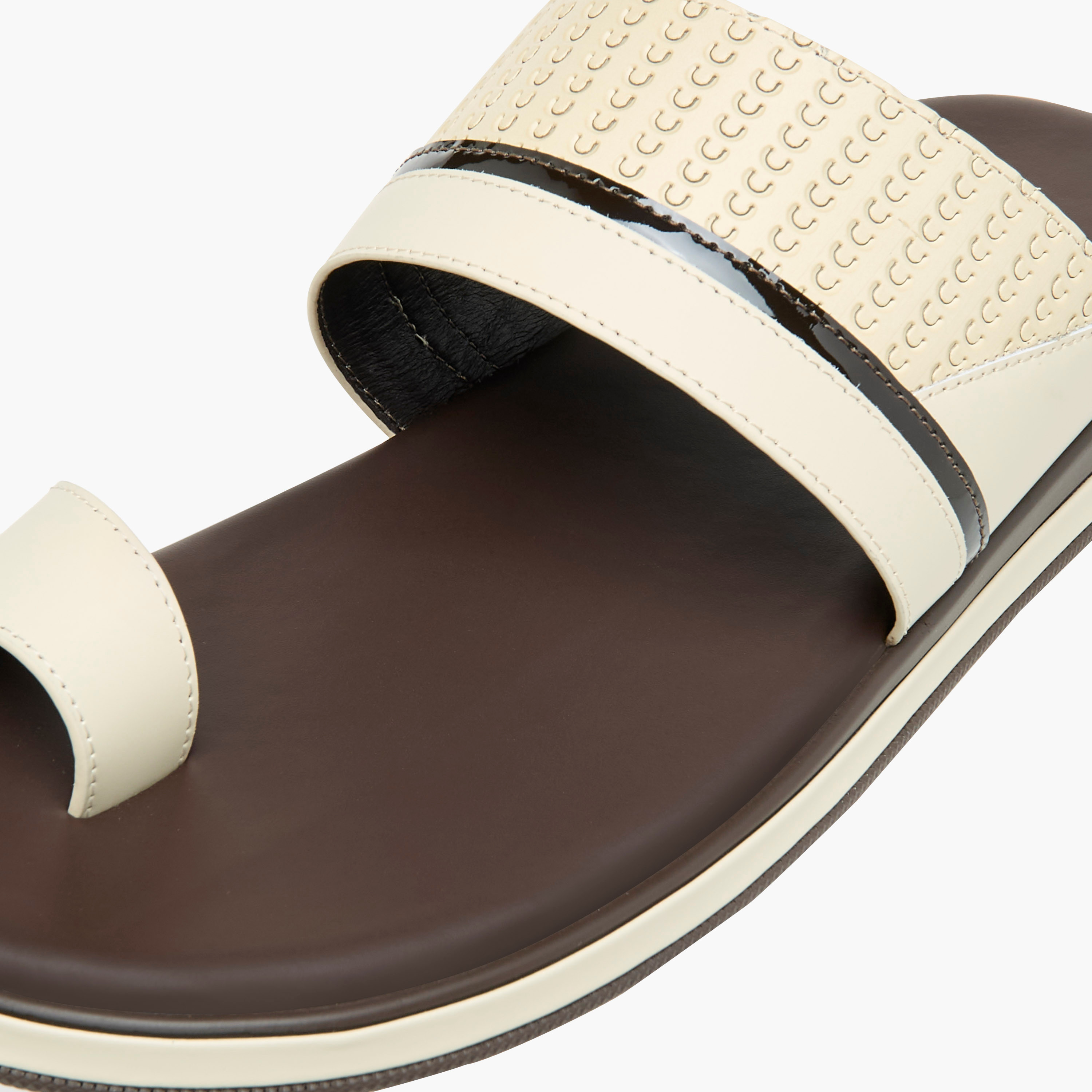 Duchini Men's Textured Slip-On Arabic Sandals-men-shoes-sandals-image-4