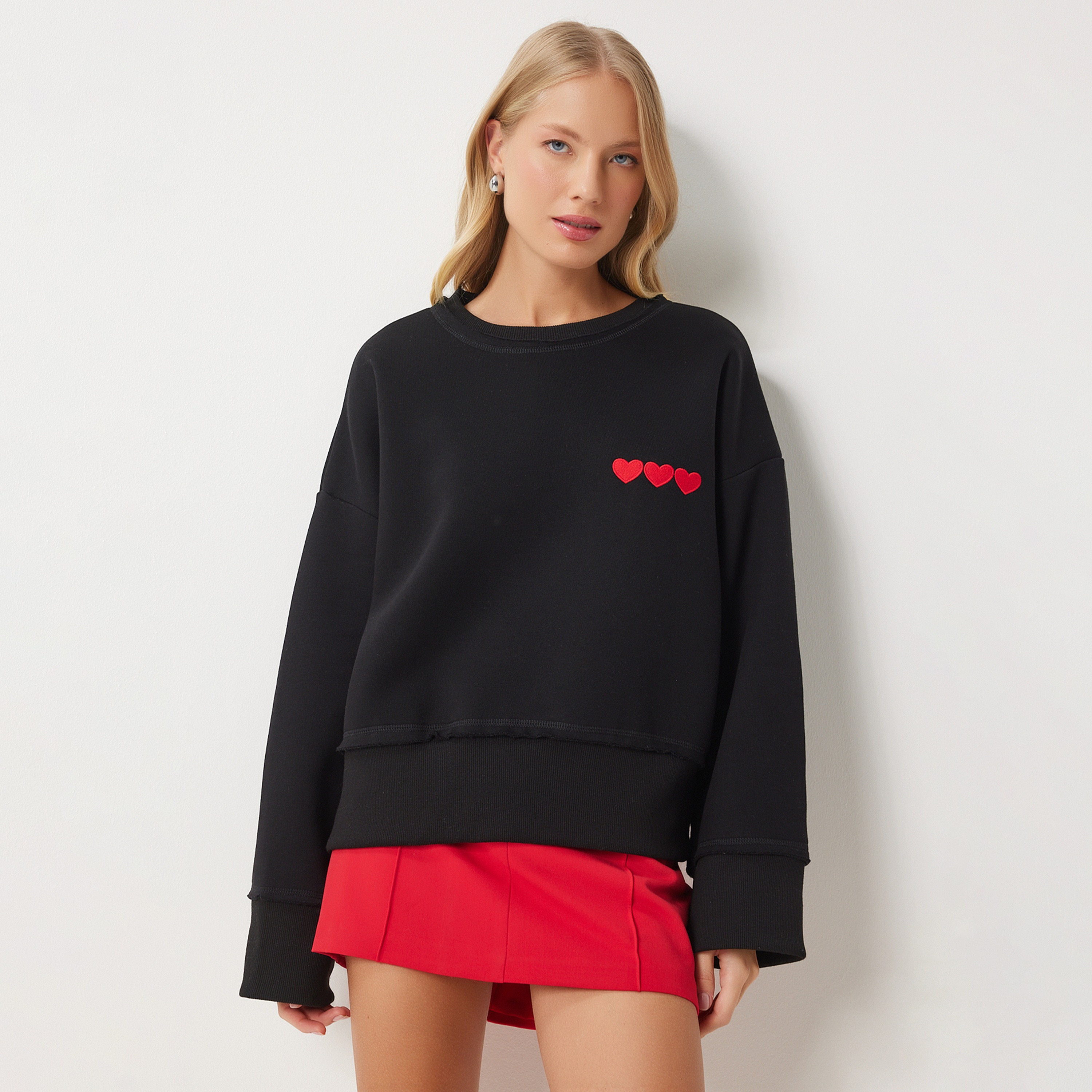 Happiness Istanbul Embroidered Heart Women's Sweatshirt-women-winterwear-hoodiesandsweatshirts-sweatshirts-image-1