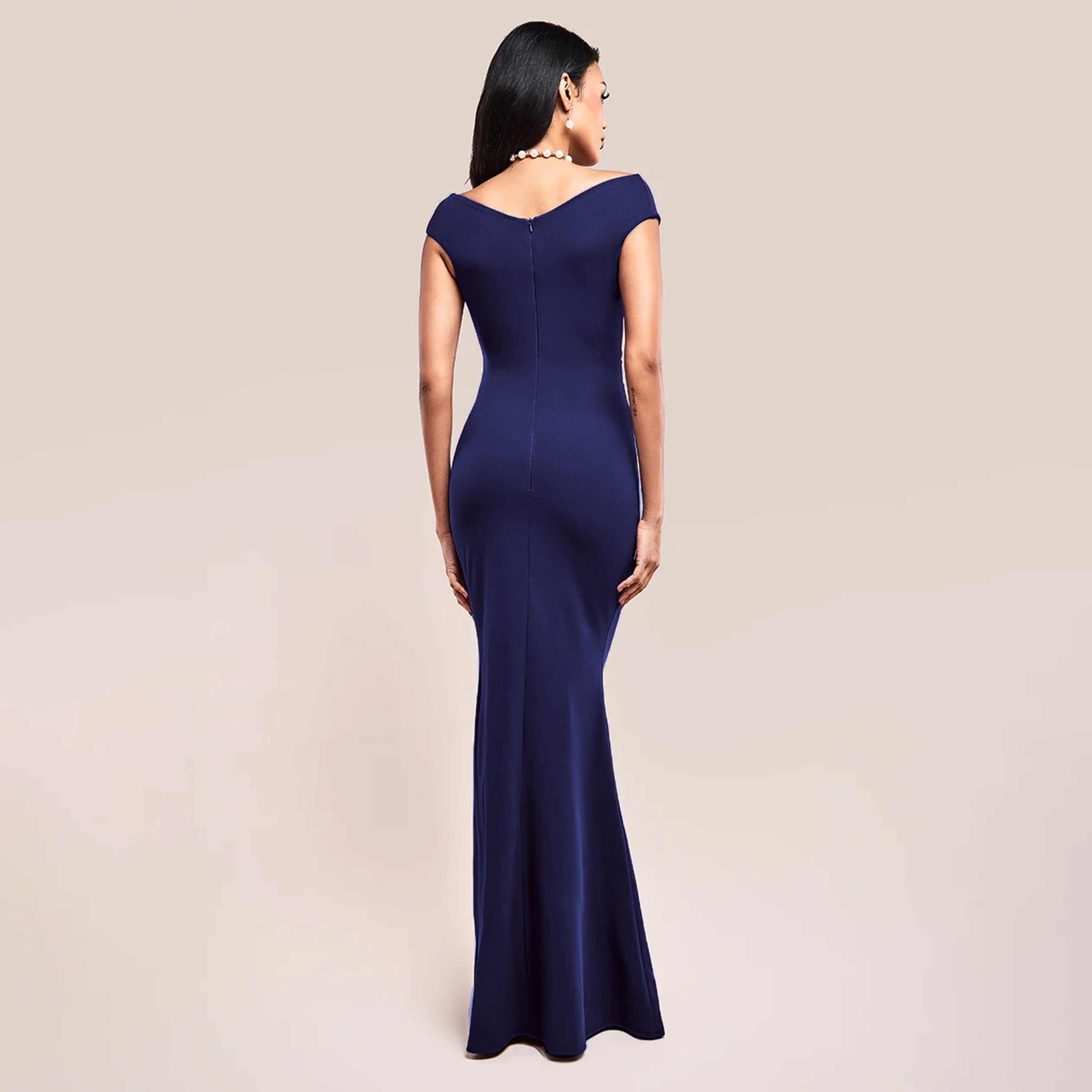 فستان سهرة نسائي ماكسي بتصميم حورية البحر بأسلوب درابيه وياقة باردو من جوديفا-women-clothing-dresses-image-3