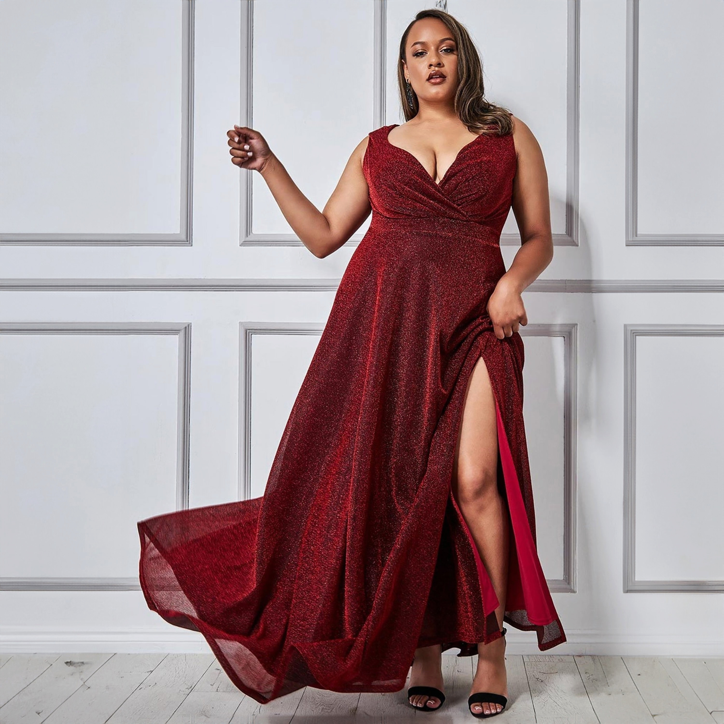 فستان كروس اوفر لوركس ماكسي ذو مقاس كبير برقبة على شكل قلب مع جليتر من جوديفا-women-clothing-dresses-image-1