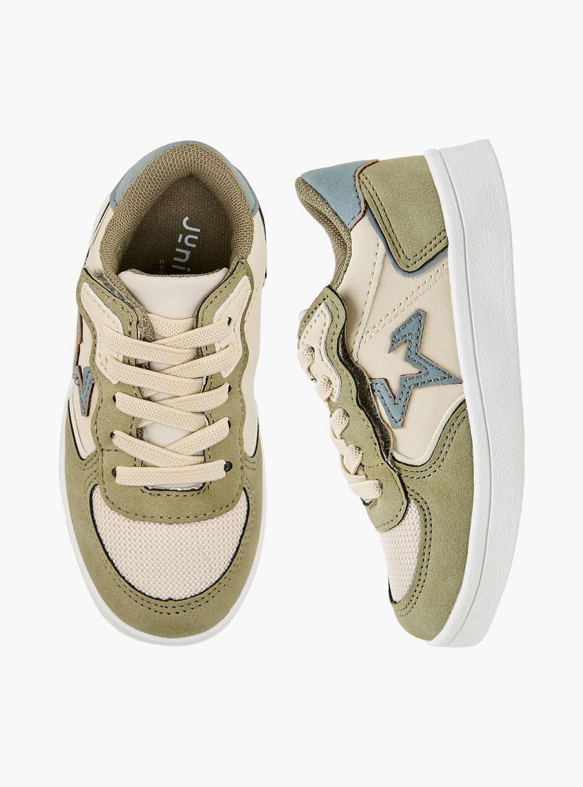 حذاء سنيكرز برباط إغلاق للأولاد من جونيورز-boys-shoes-sneakers-image-1