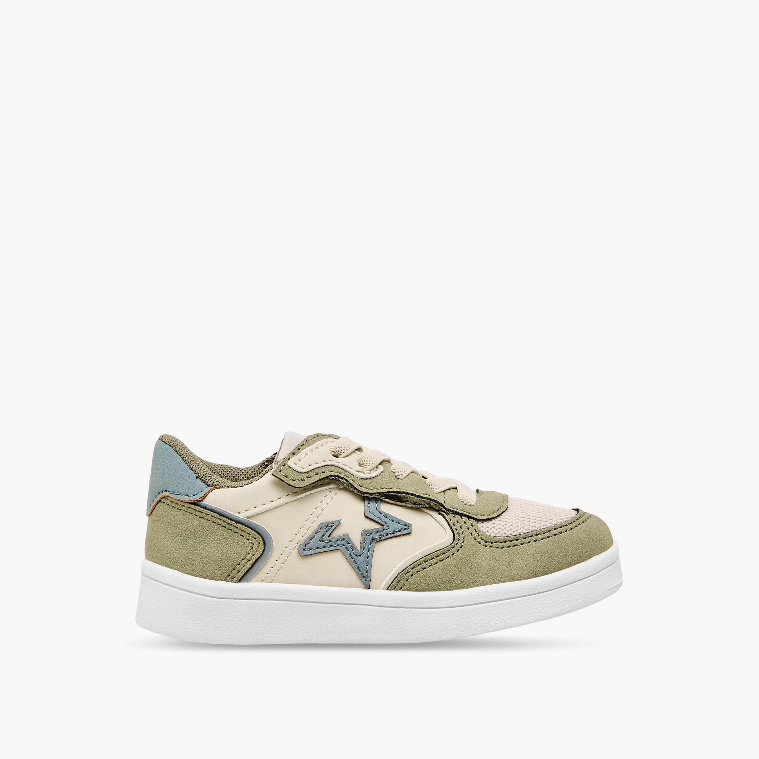 حذاء سنيكرز برباط إغلاق للأولاد من جونيورز-boys-shoes-sneakers-image-3
