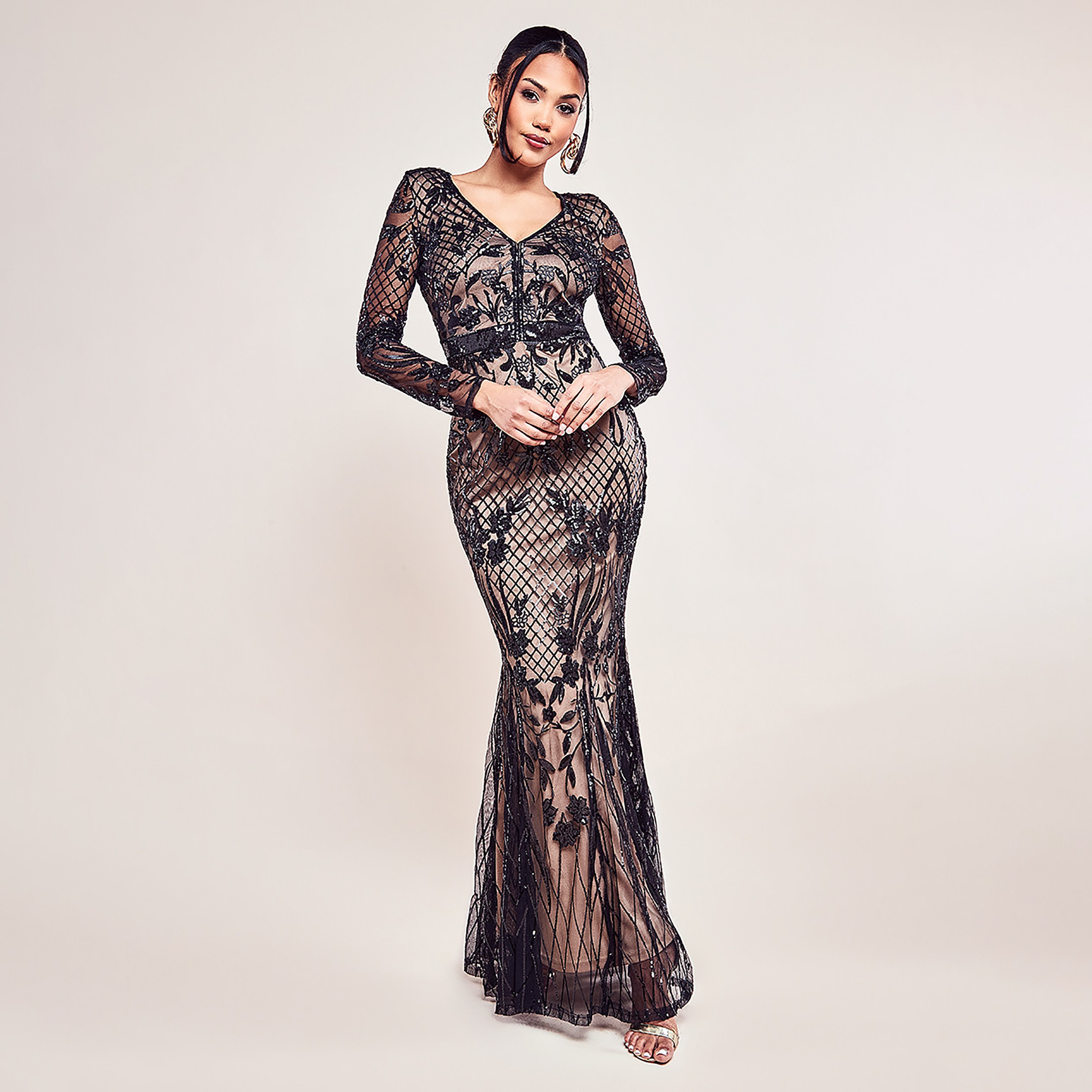 فستان بوديكون ماكسي برقبة على شكل وى مع سكوینس من جوديفا-women-clothing-dresses-image-1
