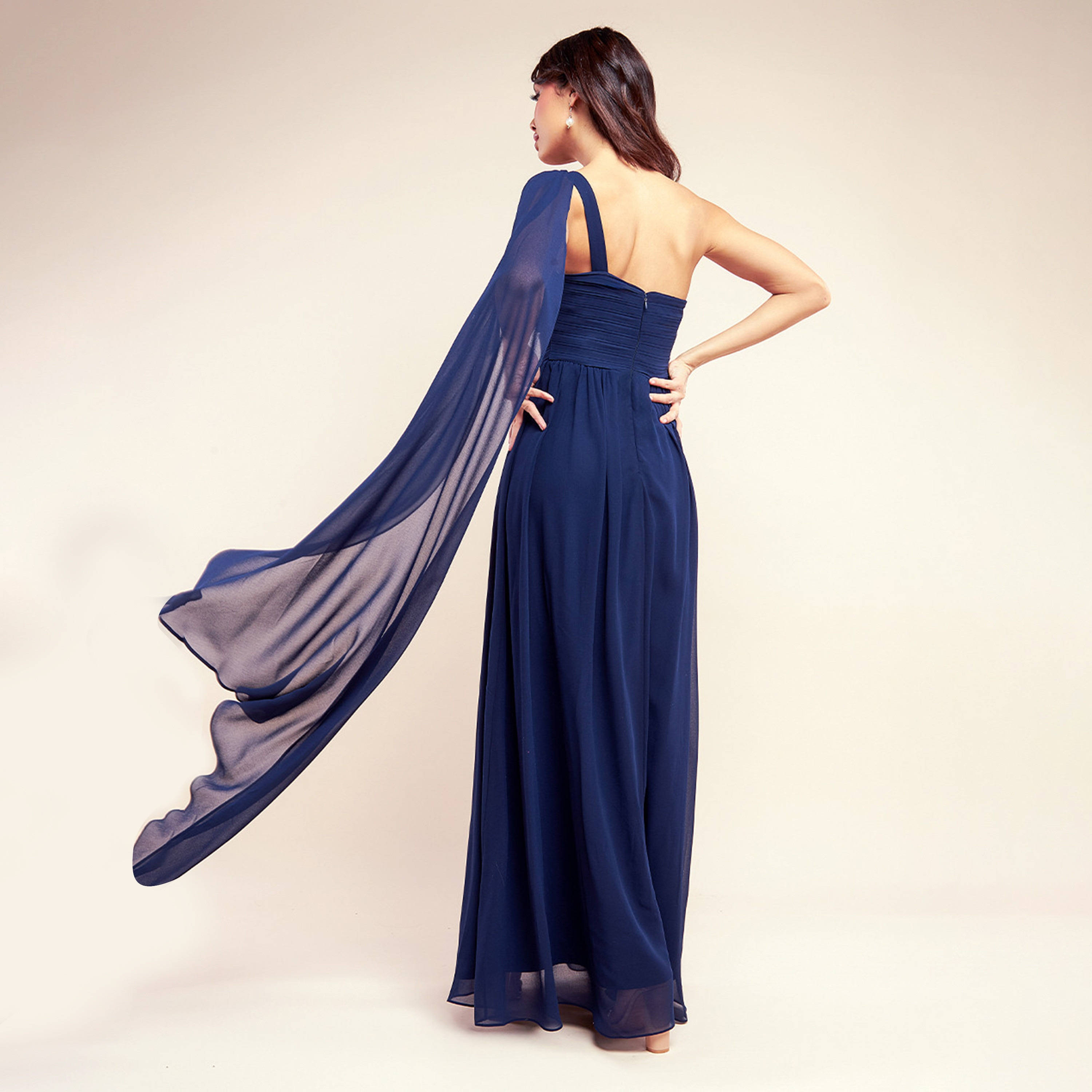 فستان ماكسي بكتف واحد مع وشاح بطيات من جوديفا-women-clothing-dresses-image-3
