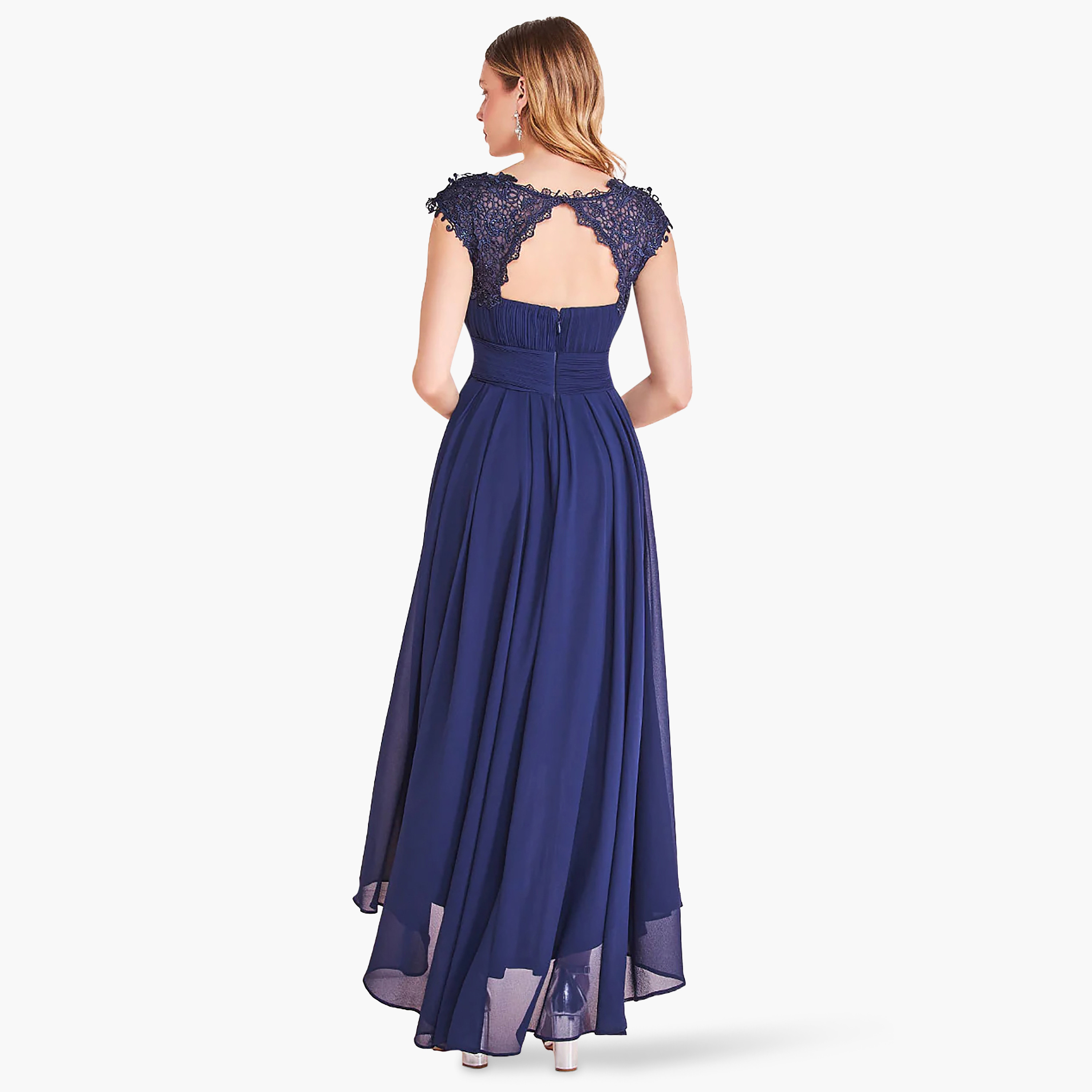 فستان ماكسي ذو مطرز من دانتيل برقبة دائرية وطيات من جوديفا-women-clothing-dresses-image-2