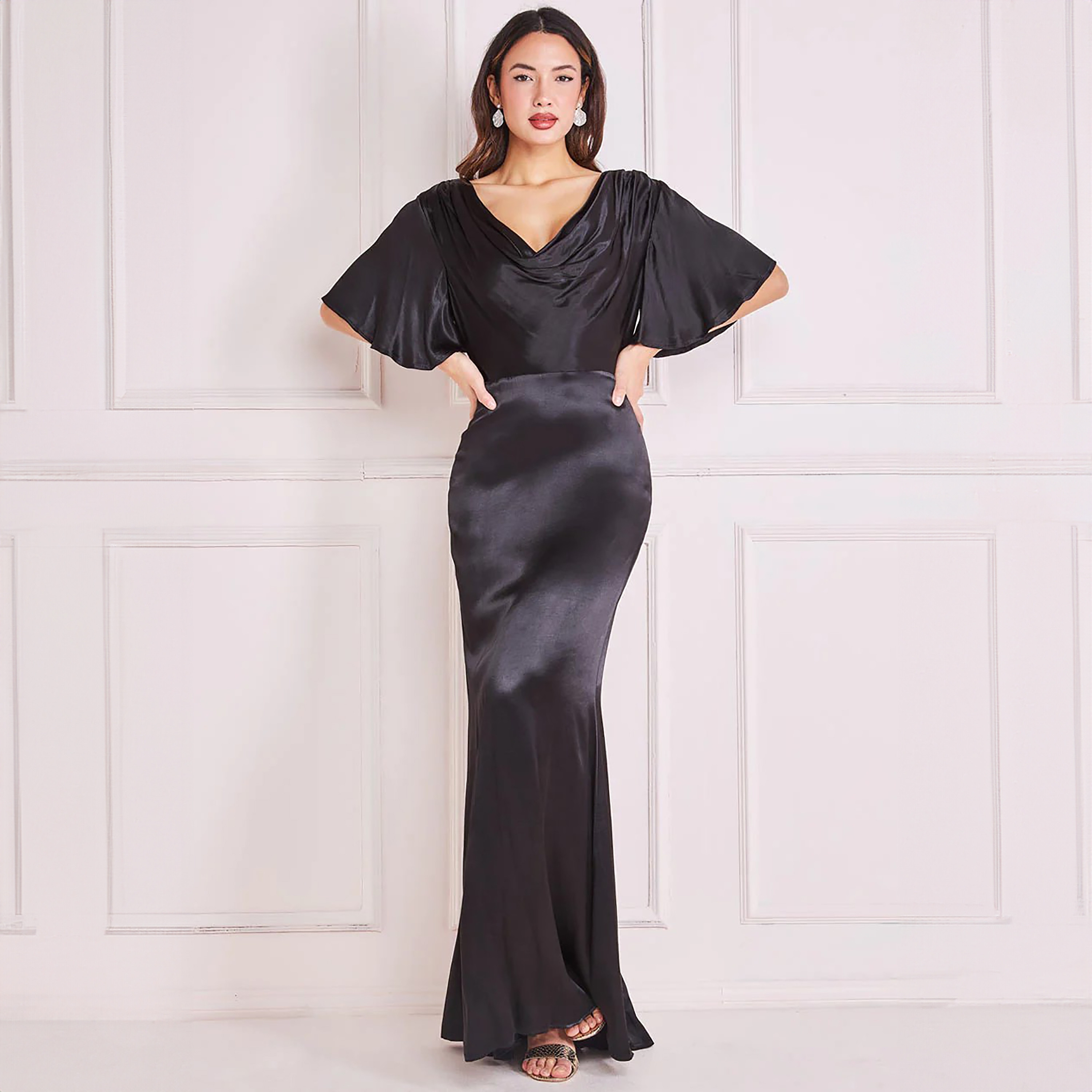 فستان بوديكون ماكسي بياقة دائرية سادة من جوديفا-women-clothing-dresses-image-5