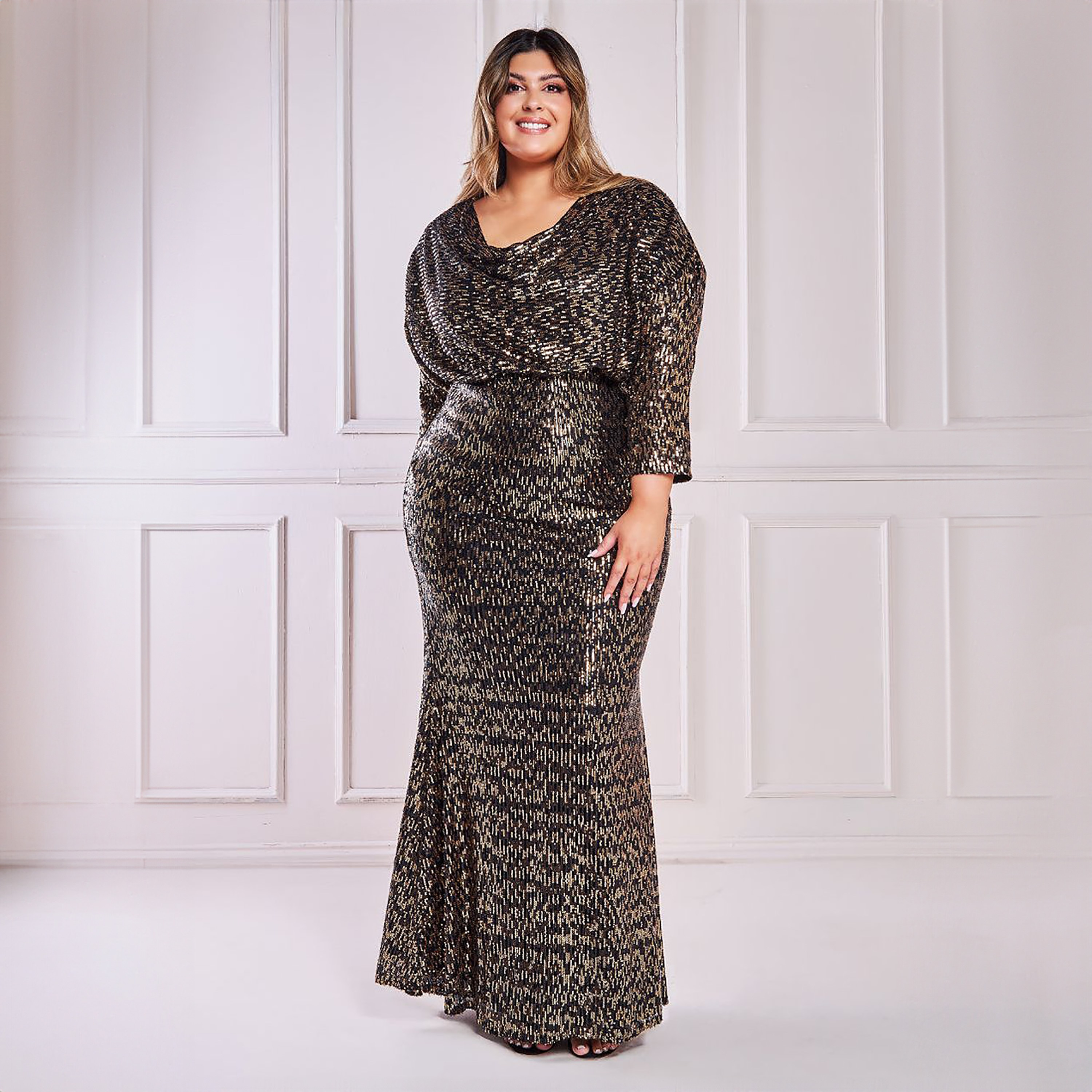 فستان ماكسي فيش تيل برقبة كاول مع سكوینس ذو مقاس كبير من جوديفا-women-clothing-dresses-image-4