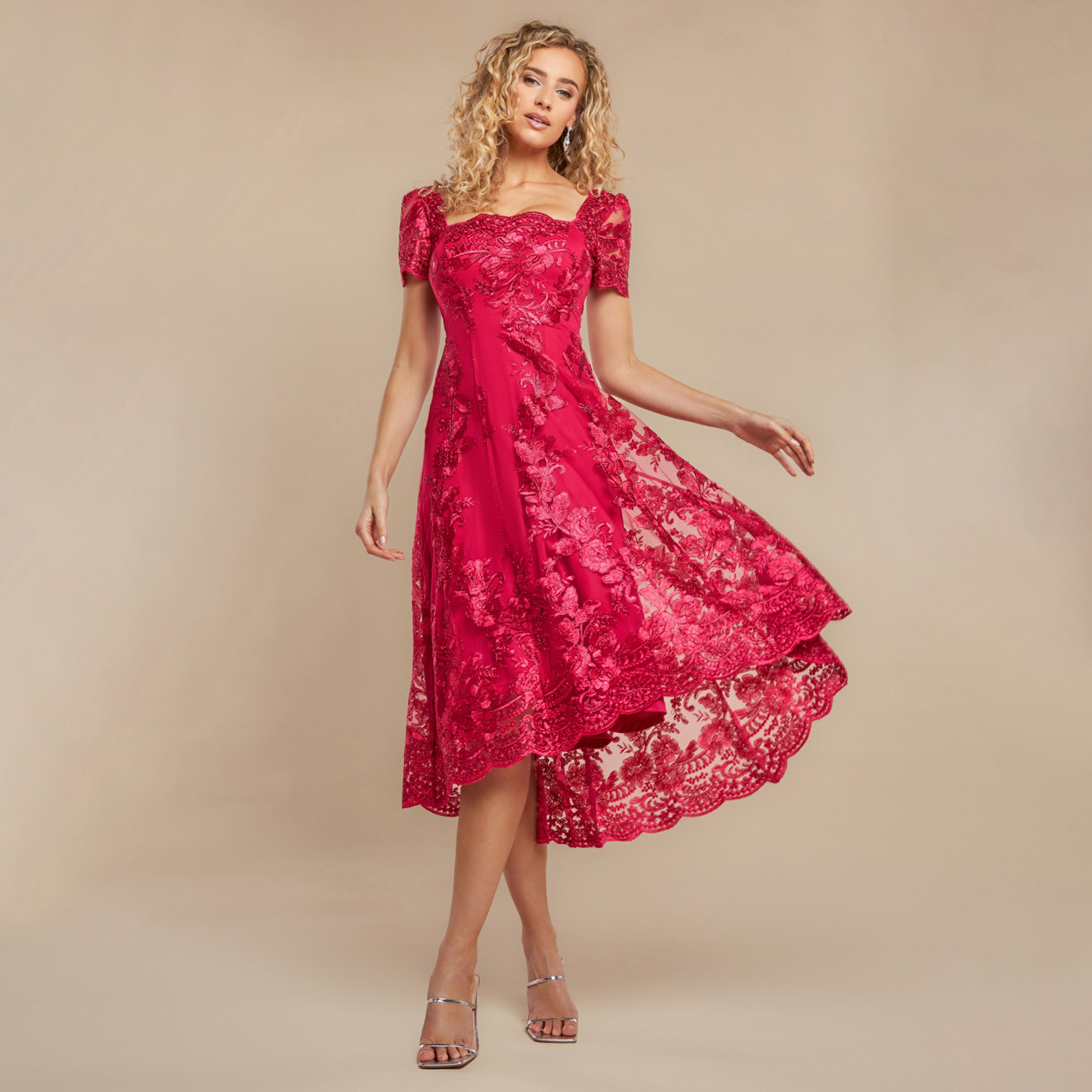 فستان سهرة نسائي ميدي بياقة مربعة مطرزة من الدانتيل وأكمام منفوشة من جوديفا-women-clothing-dresses-image-1