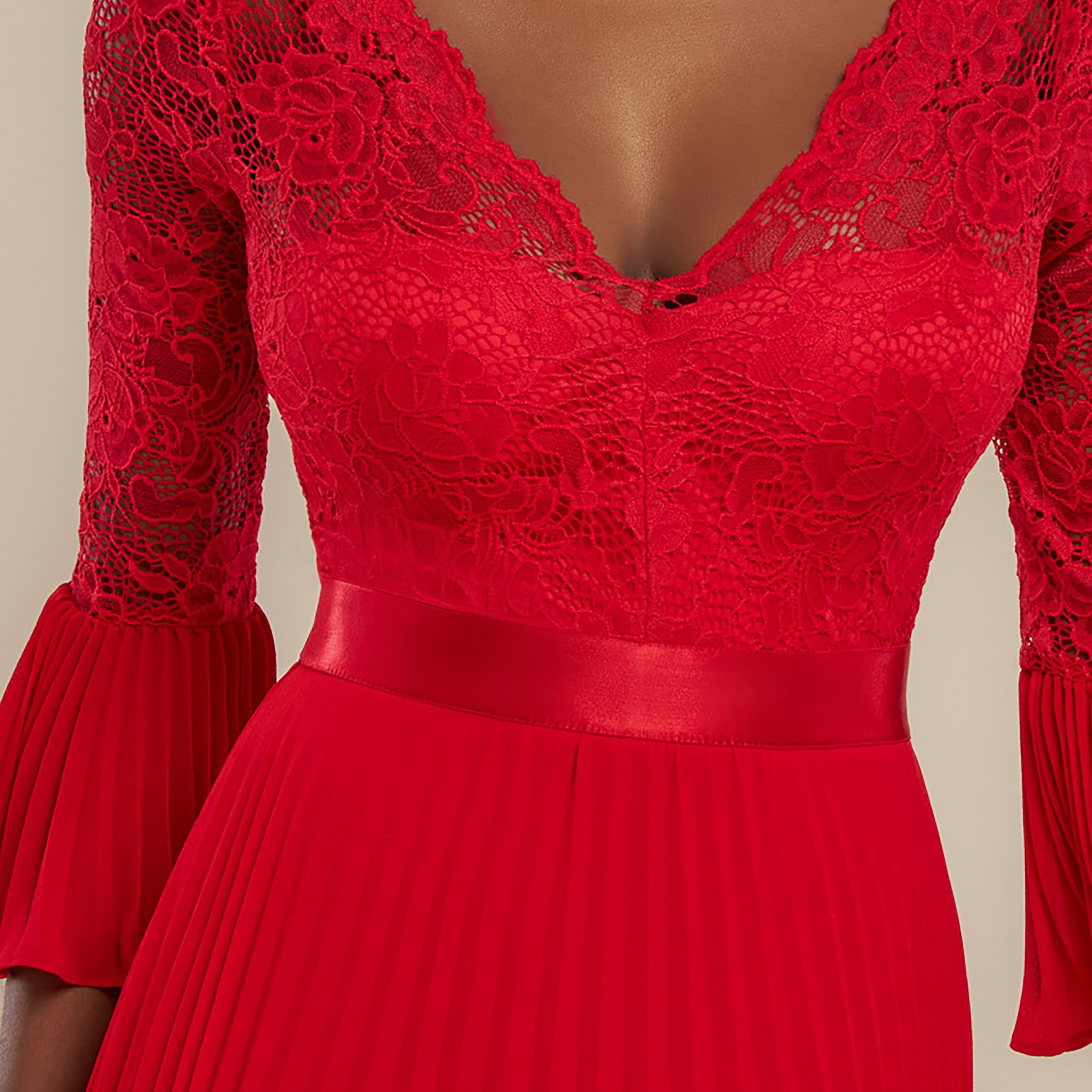 فستان سهرة نسائي ماكسي بقصة إمبراطورية وشيفون مطوي وأكمام جرس من جوديفا-women-clothing-dresses-image-5