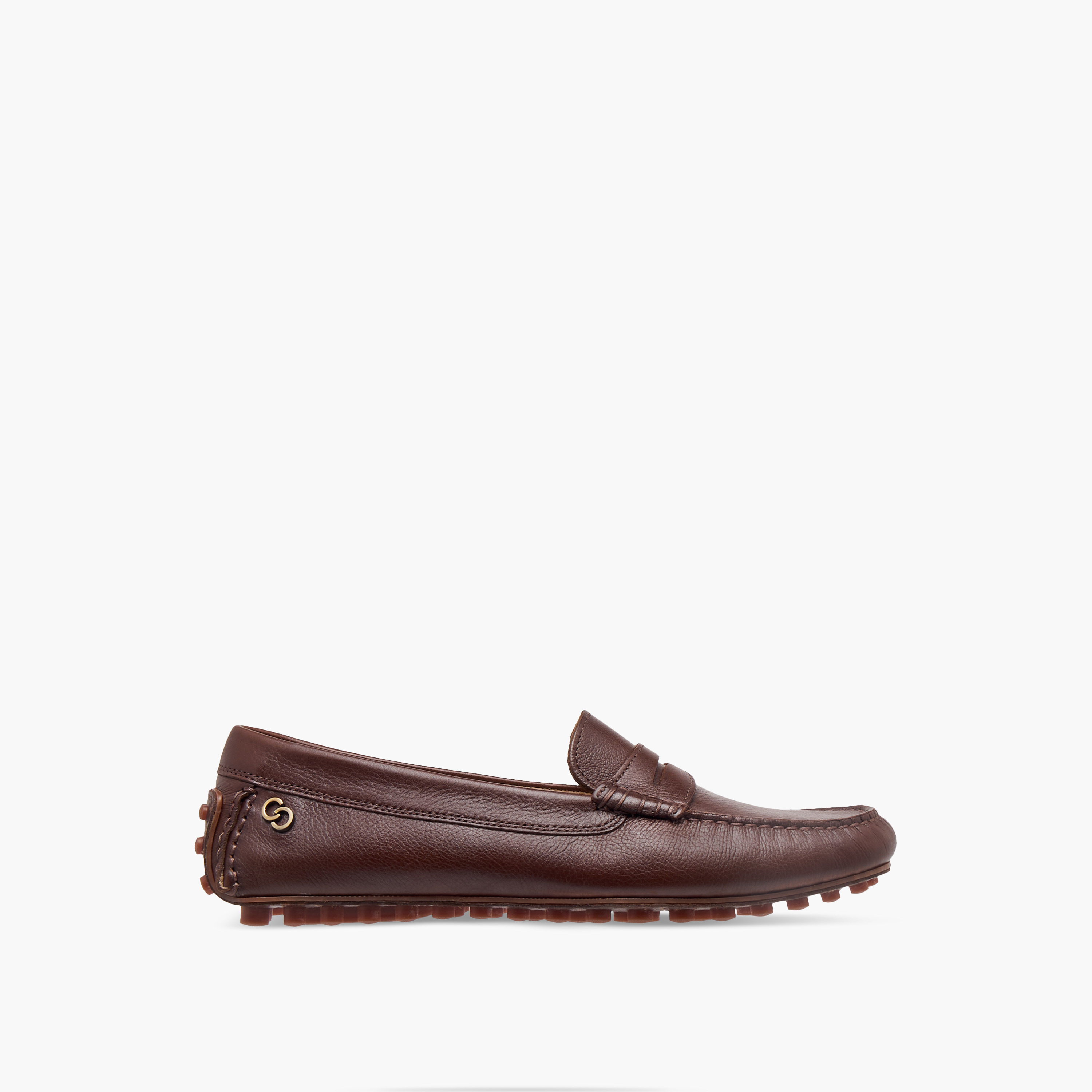 حذاء خفيف سهل الارتداء بتفاصيل مفرّغة للنساء من سيليست-women-shoes-flats-loafers-image-3