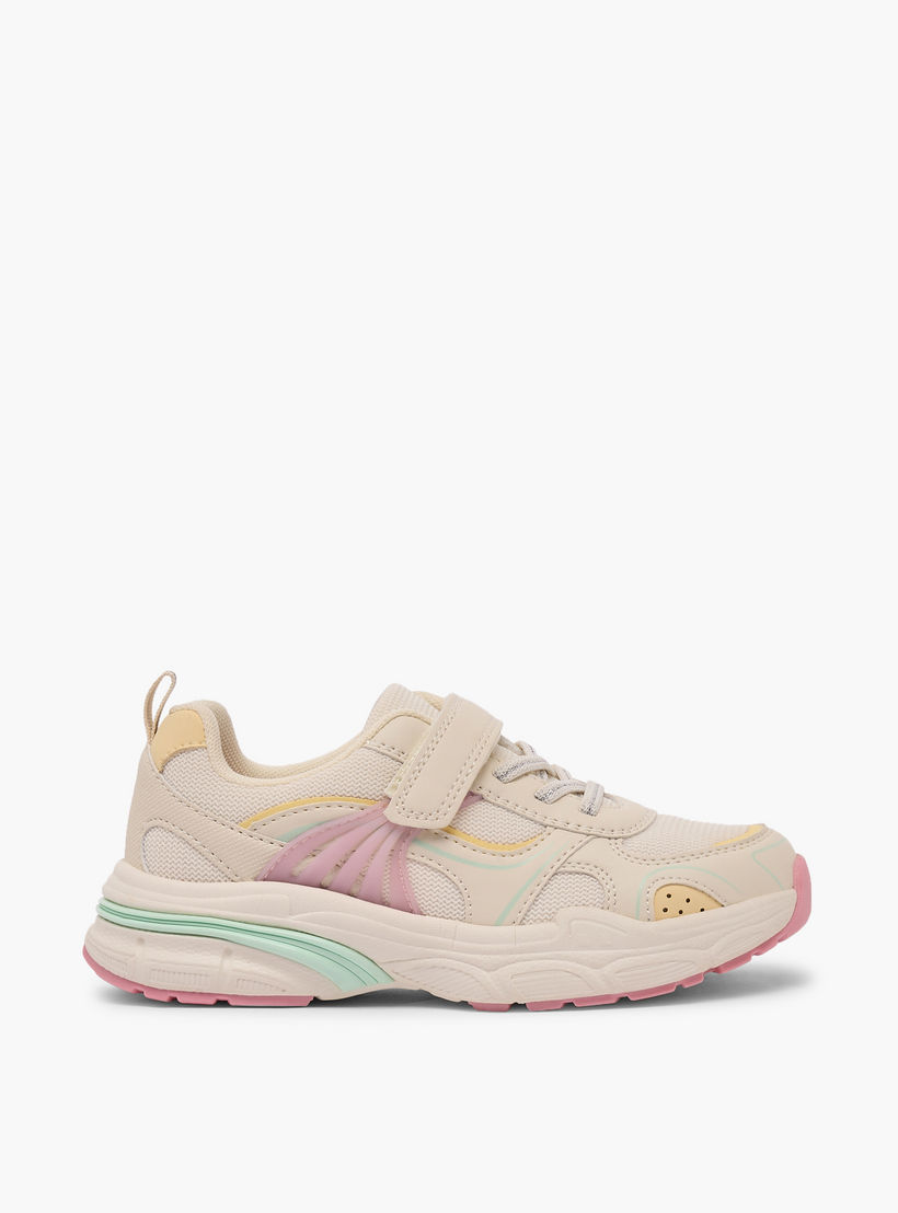 حذاء رياضي بشريط لاصق للبنات من ليتل ميسي-girls-shoes-sneakers-image-3