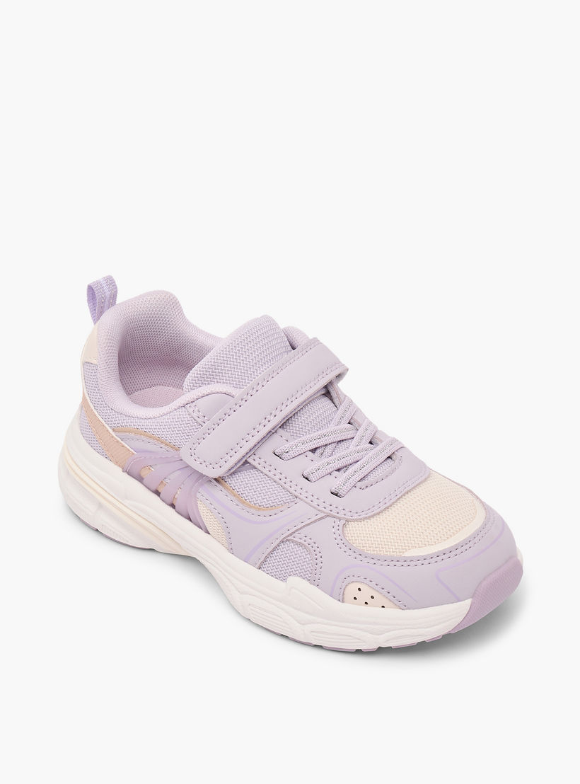 حذاء رياضي بشريط لاصق للبنات من ليتل ميسي-girls-shoes-sneakers-image-2