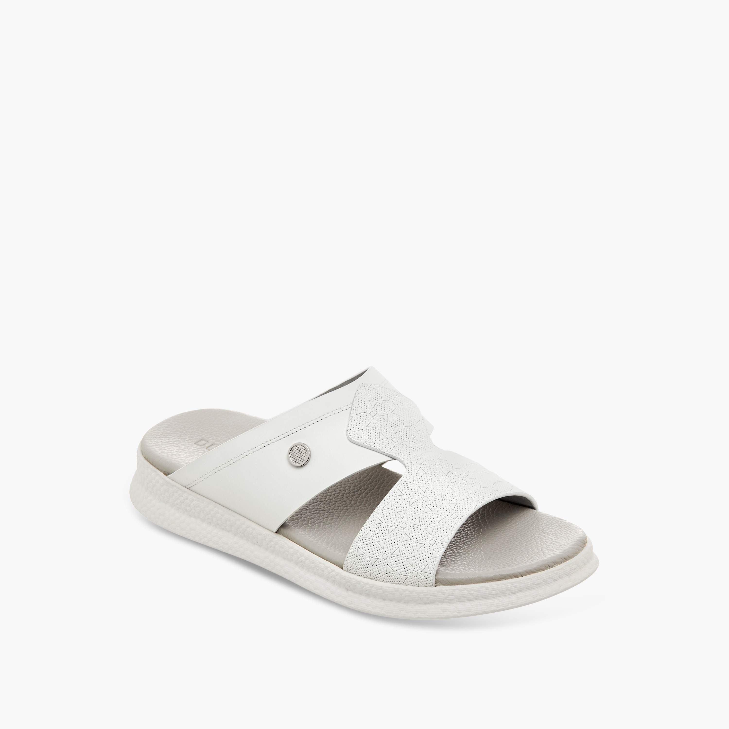 Duchini Men Textured Strap Arabic Sandals-men-shoes-sandals-image-2