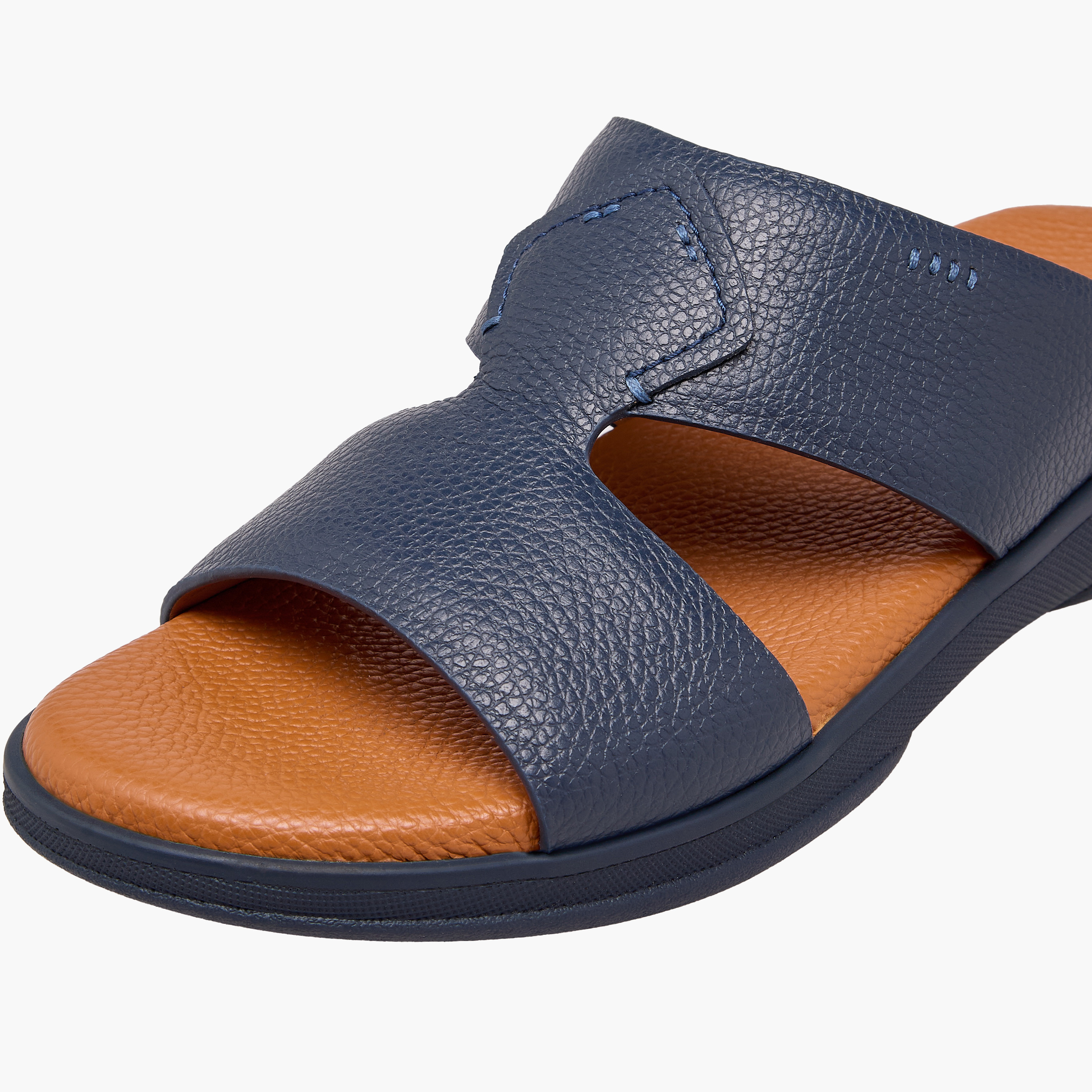 Duchini Men Textured Leather Arabic Sandals-men-shoes-sandals-image-4