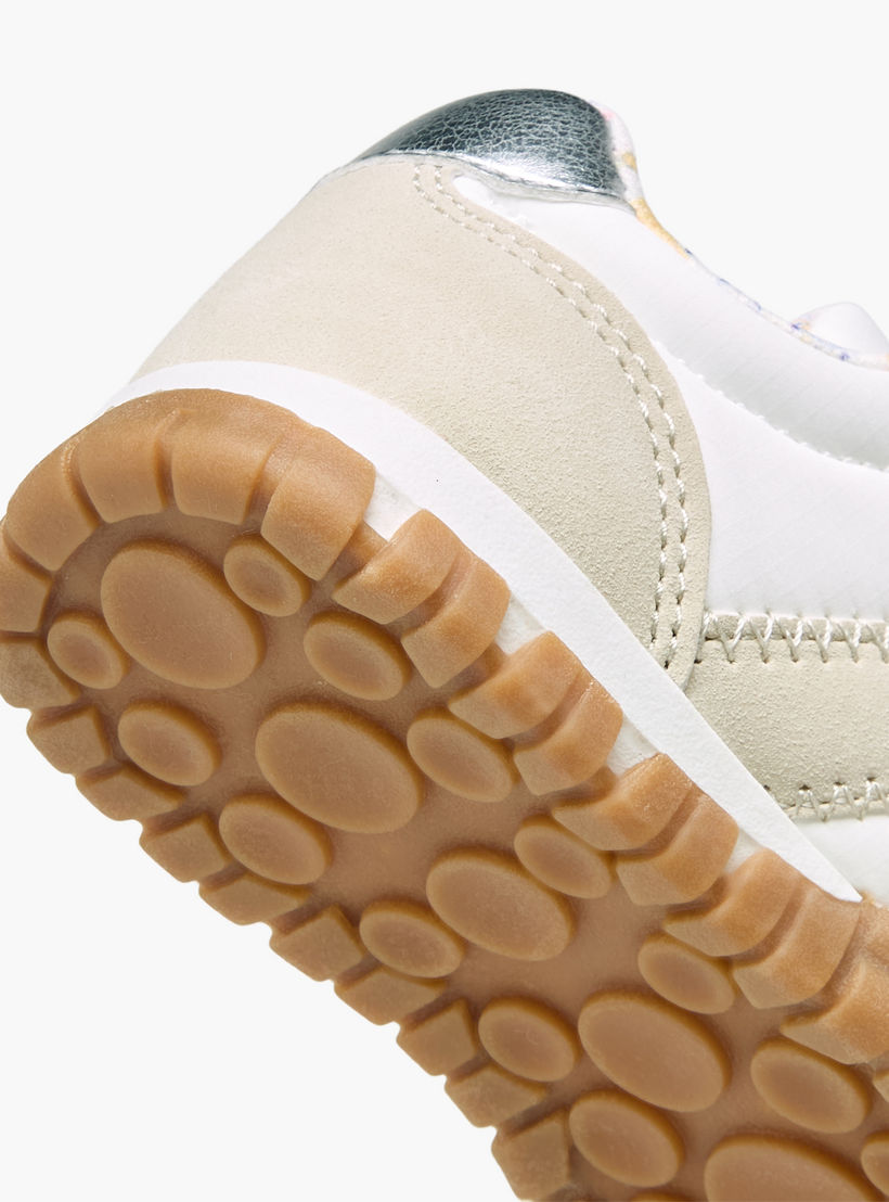 حذاء سنيكرز بطول الكاحل وشريط إغلاق لاصق للبنات من جونيورز-girls-shoes-sneakers-image-5