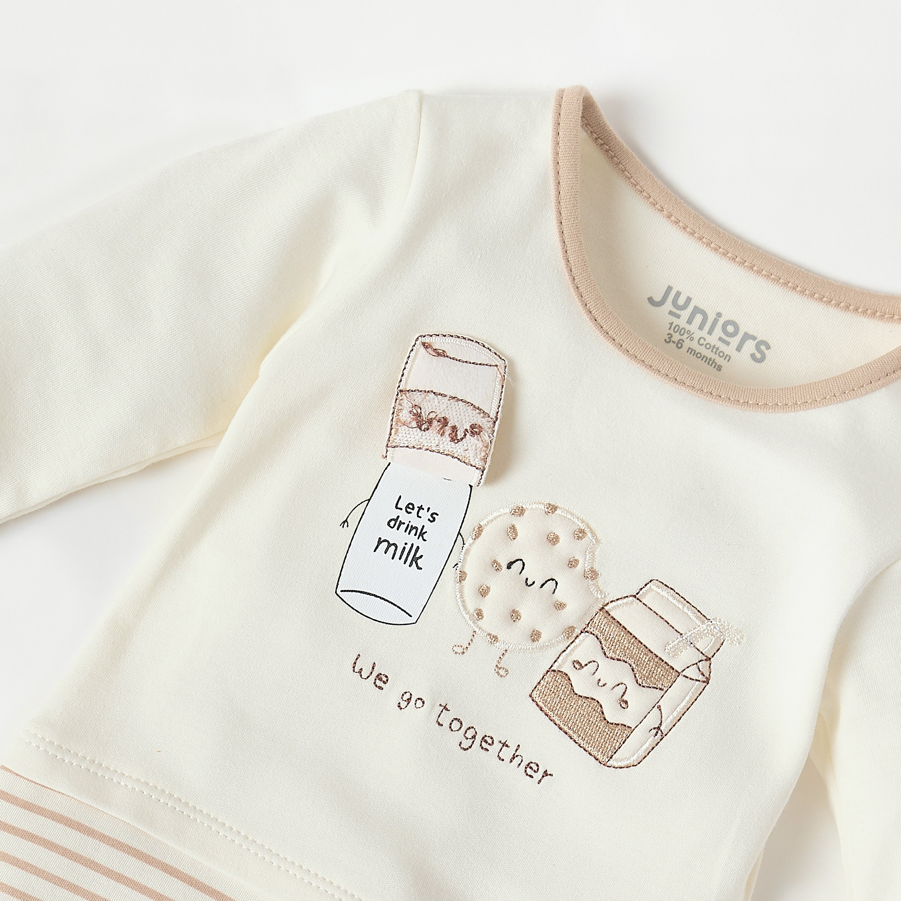 Juniors Applique Detail Sleepsuit with Long Sleeves and Button Closure-baby-boys-clothing-nightwear-sleepsuits-image-3