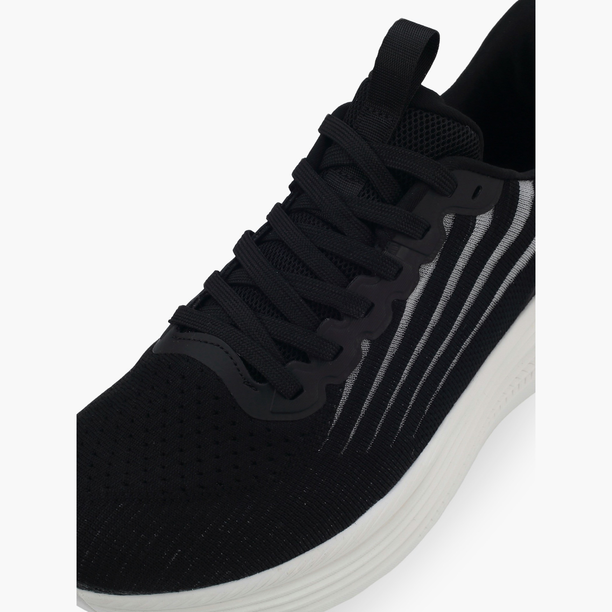حذاء رياضي برباط إغلاق للرجال من كابا-men-shoes-sports-image-4